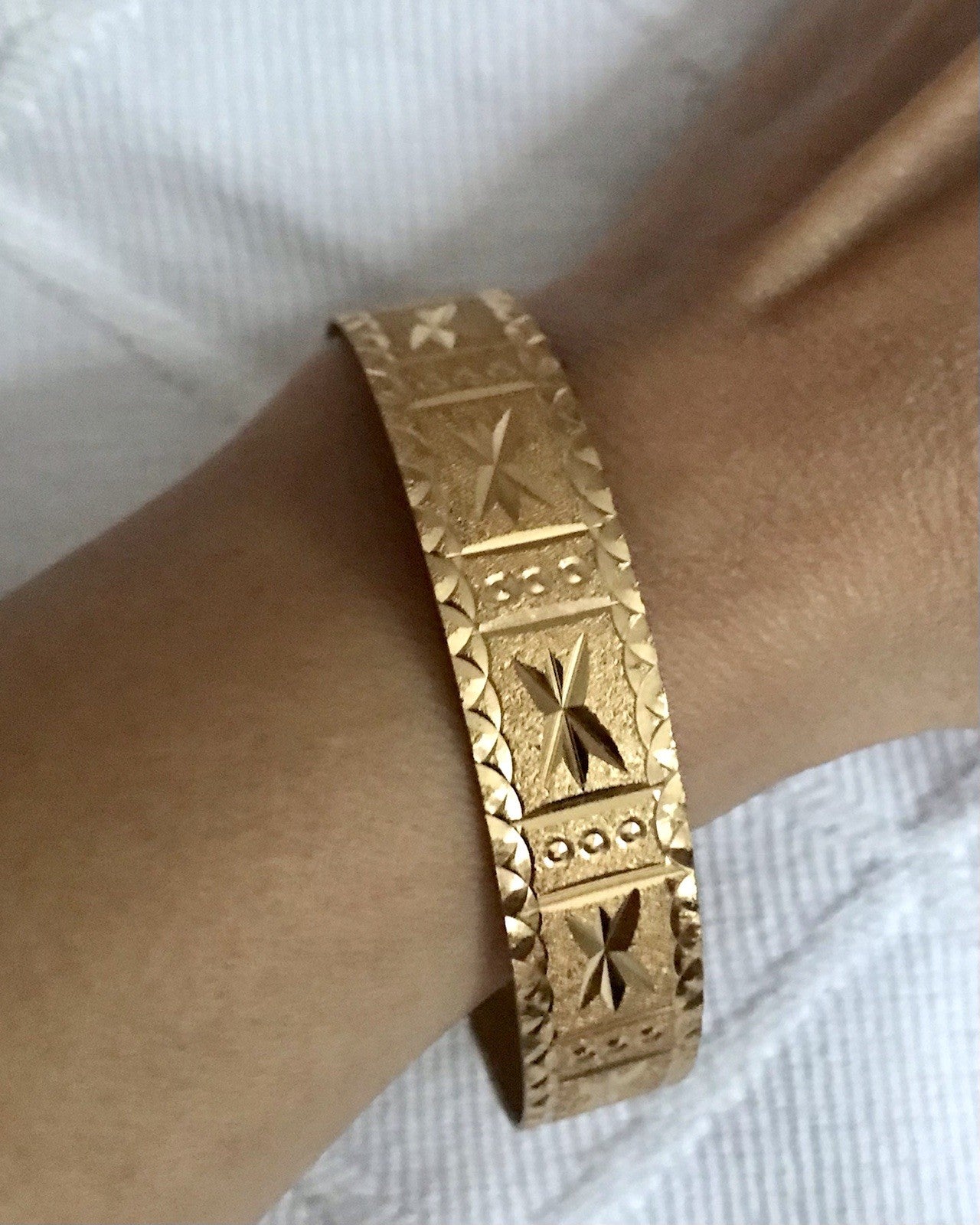 Vintage Art Déco Optik Armband Armreif Armspange vergoldet gold edel