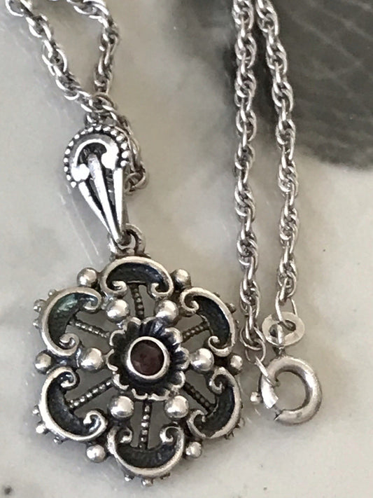 Antik ? Vintage Edel Halskette 925 Anhänger Kettenanhänger Silber 835 Rubin?