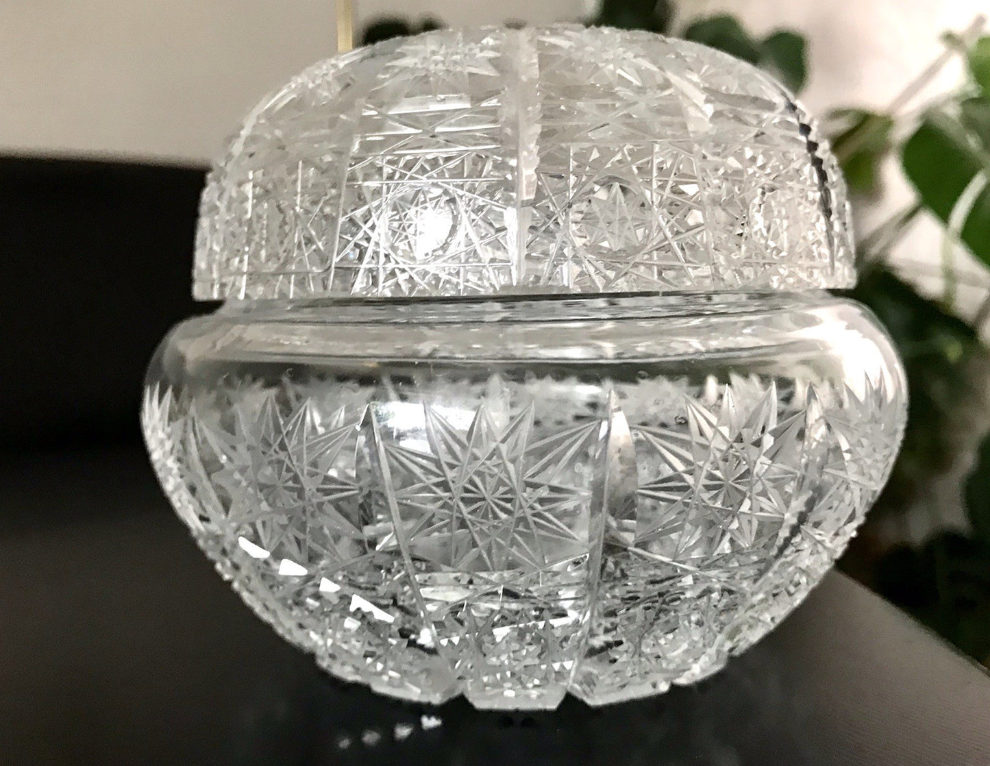 Vintage EDEL Glasdose Schale m. Deckel Bonboniere Kristallglas Schliff