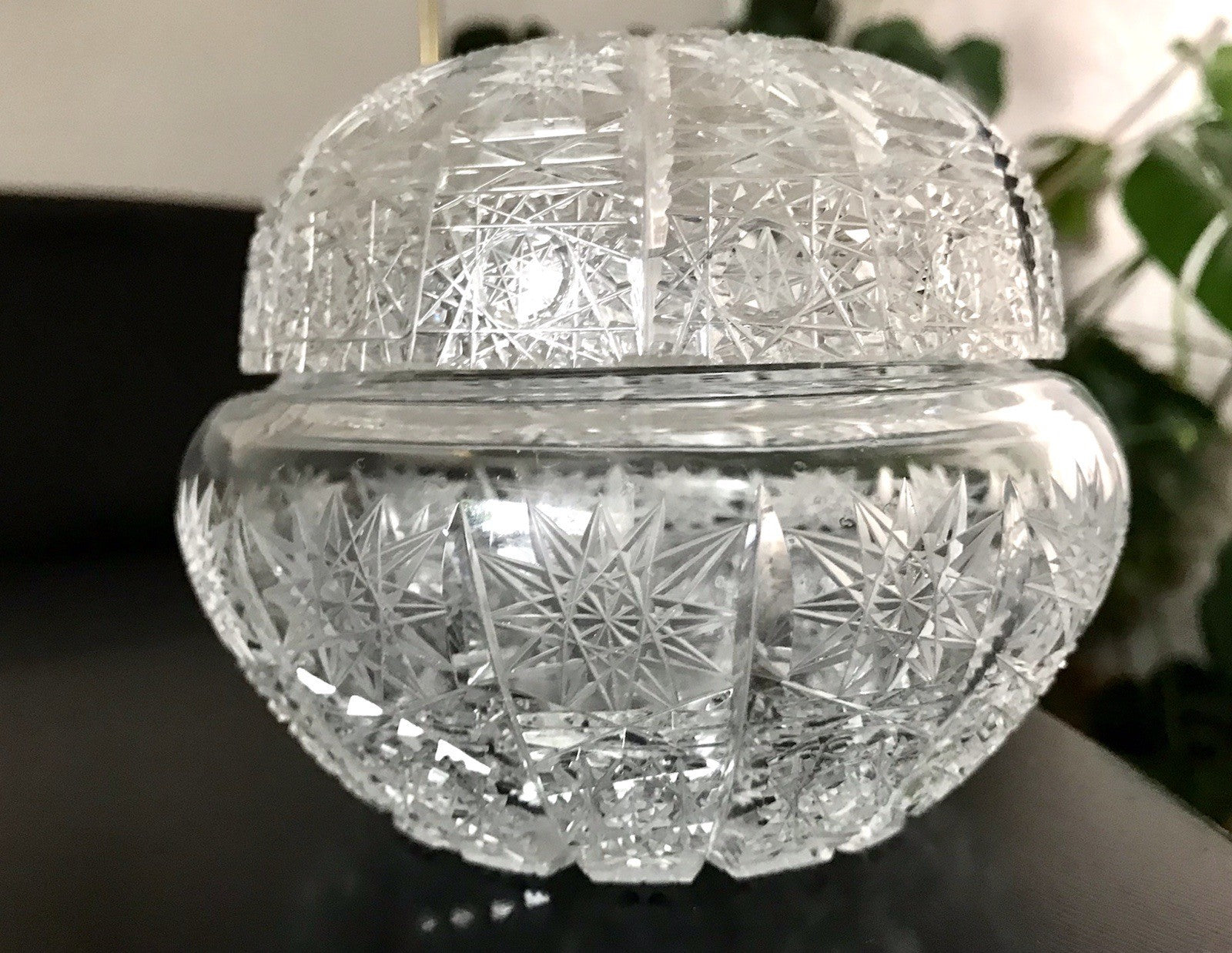 Vintage EDEL Glasdose Schale m. Deckel Bonboniere Kristallglas Schliff