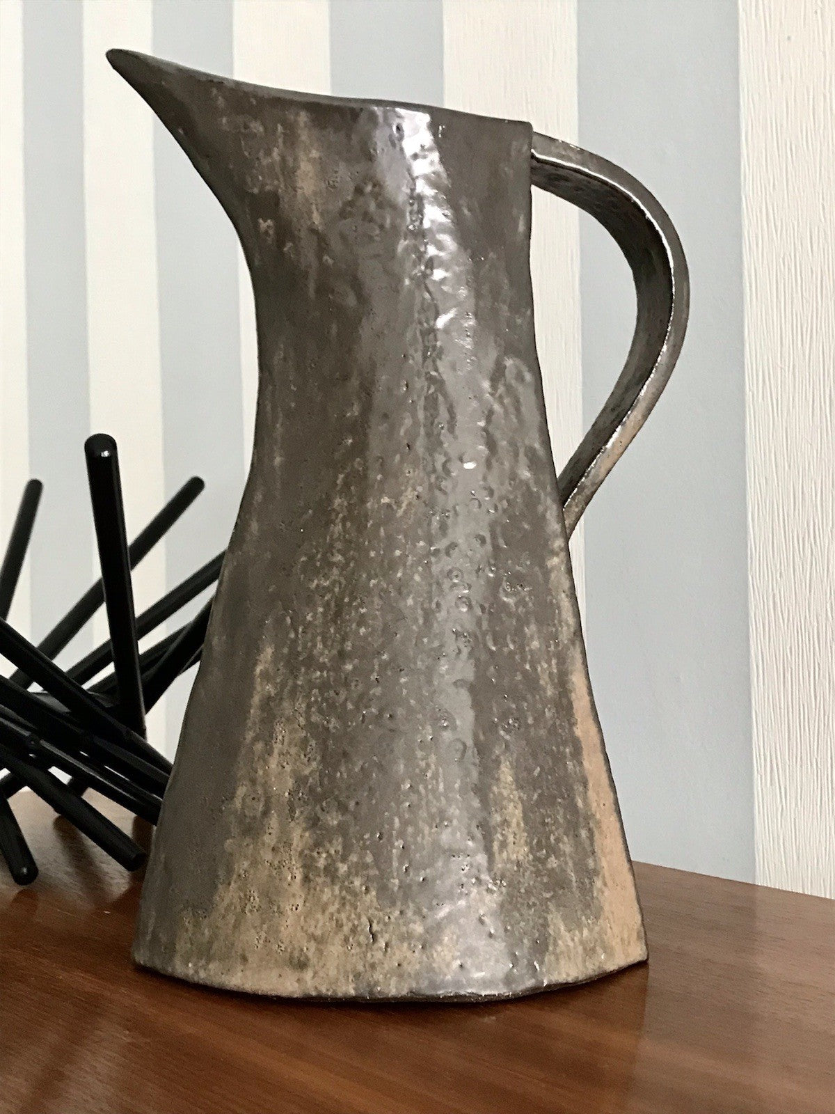 Vintage Designer Krug Kanne Steinzeug Studio Keramik signiert AH Kunstvoll