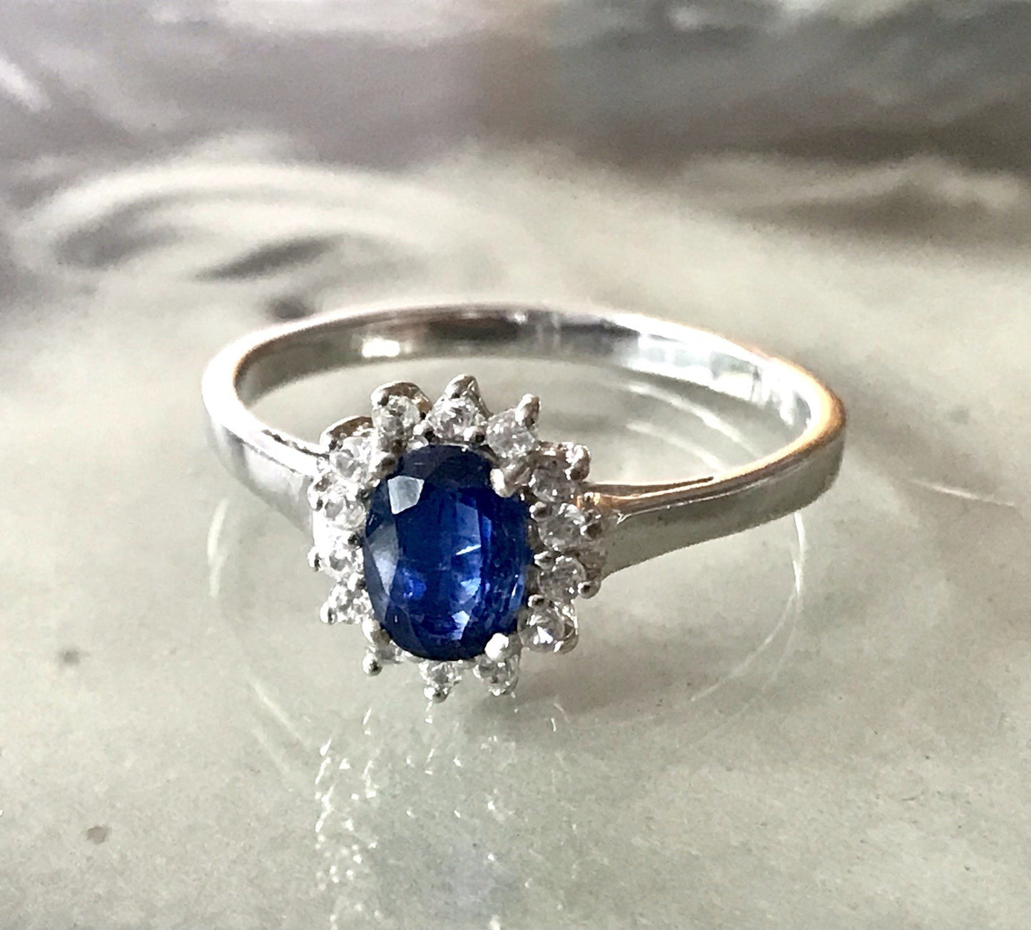 Vintage Entourage Halo Ring farblose Steine & Saphir Silber 925  ~Gr.62 63