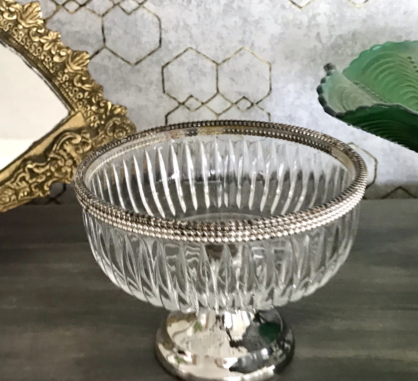 Vintage Glasschale Fußschale  Schale Glas versilberte Montur Kristallglas?