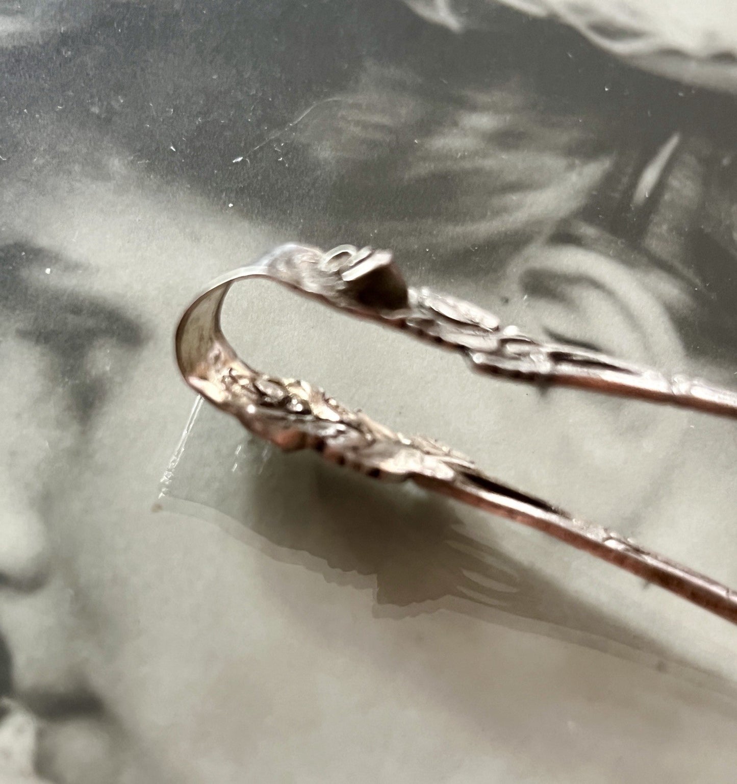 Antik? alt elegant 800 Silber Zuckerzange Hildesheimer Rose Hühnerbein-Greifer