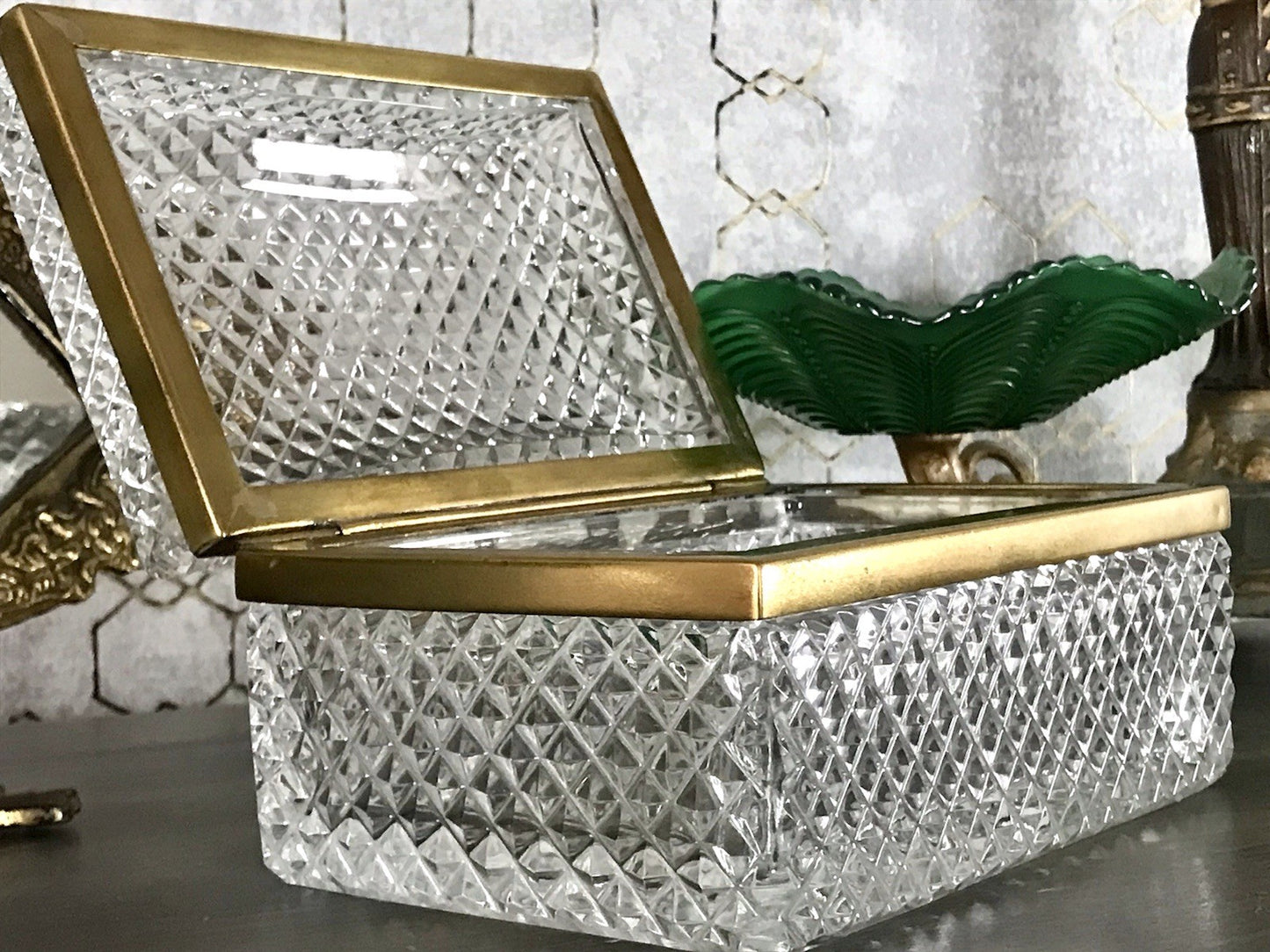 Antik Art Dèco Vintage EDEL Schatulle Deckeldose Bleikristall groß Messingrahmen