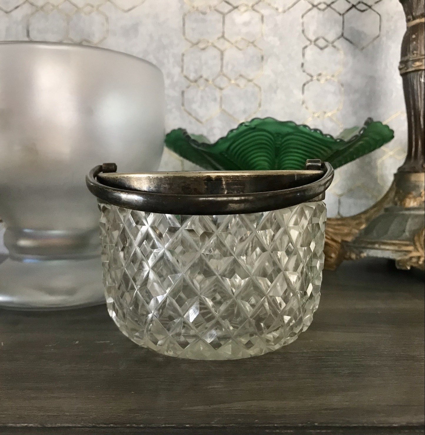 Antik Bonboniere Glasdose Dose Bleikristall edel Schliff Baccarat? versilbert