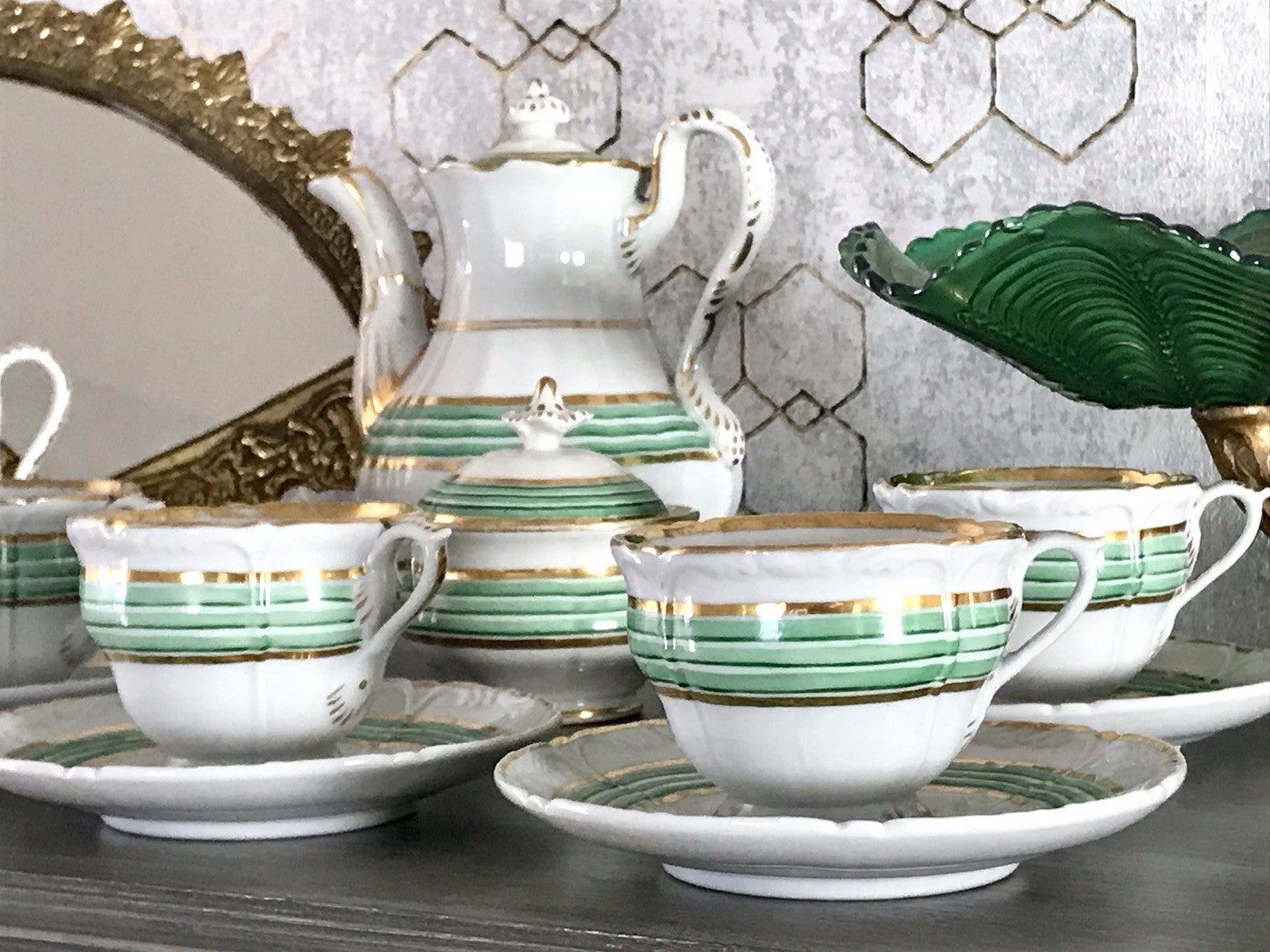 Antik Historismus Porzellan Kaffeeservice Mokkaservice weiß grün Schumann Moabit