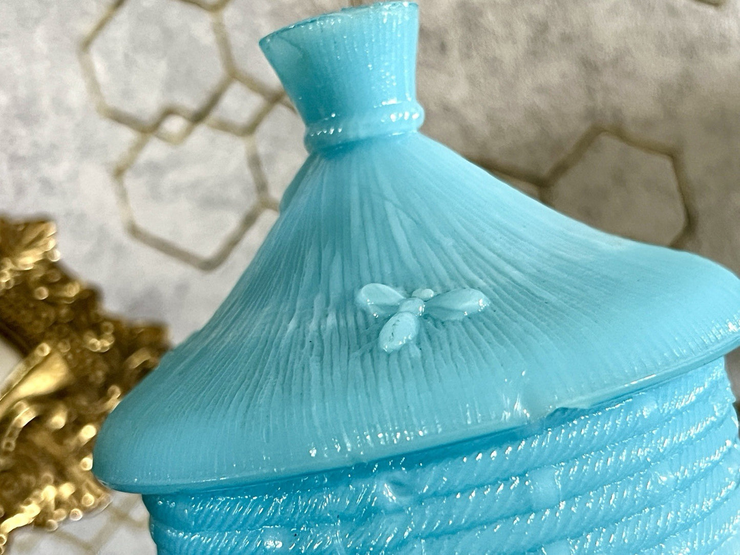 Antik Portieux 1900 Bienenstock Glasdose Dose Opalglas Deckeldose blau Pressglas