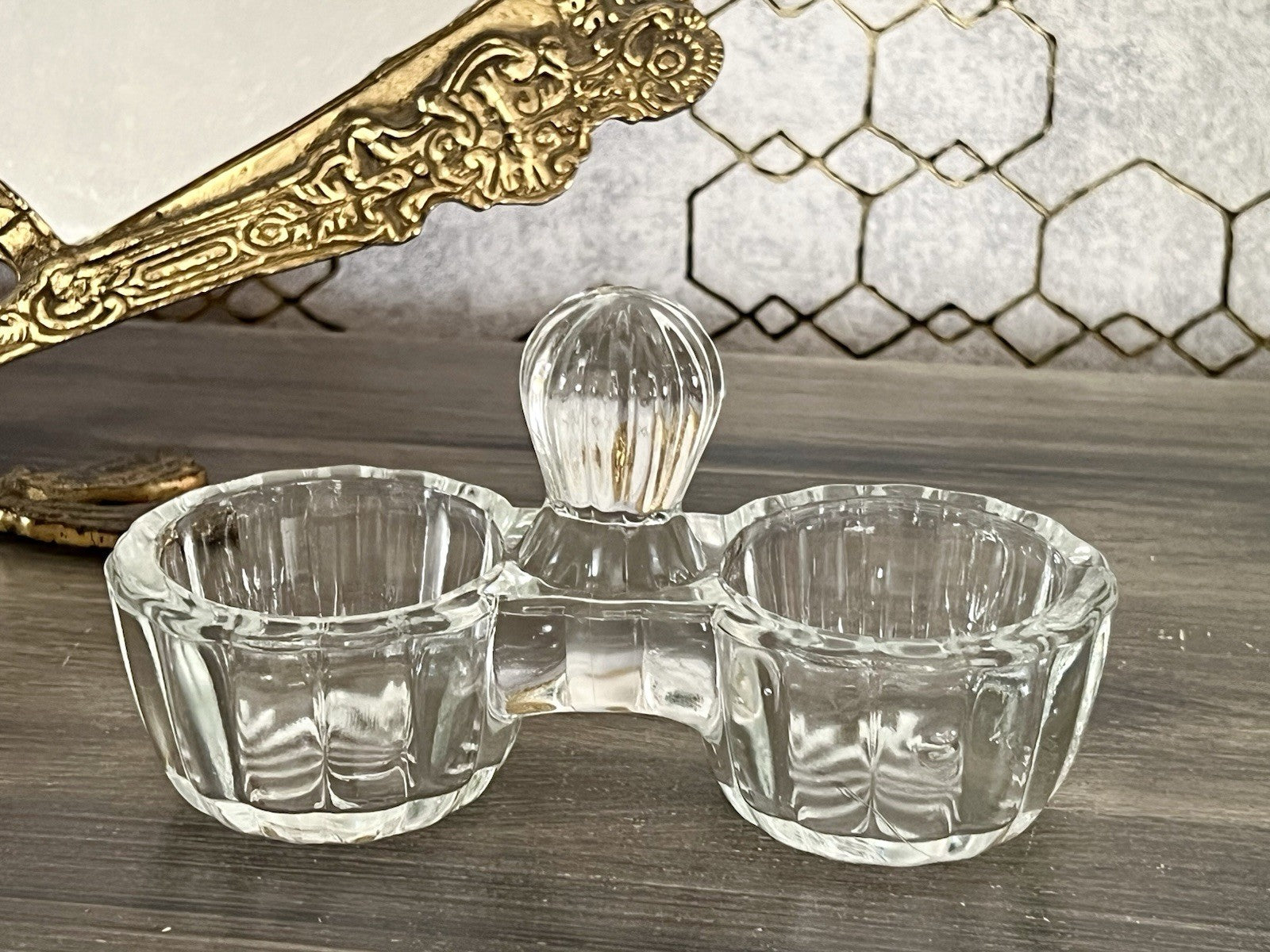Antik Art Déco Pressglas Salz & Pfeffer Menage Saliere Gewürzständer Glas