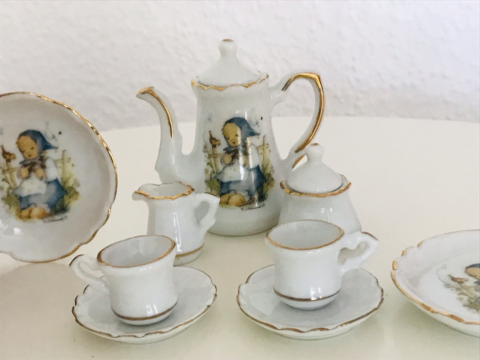 Puppenservice Porzellan Kaffeeservice Geschirr Miniatur Hummel Er liebt mich