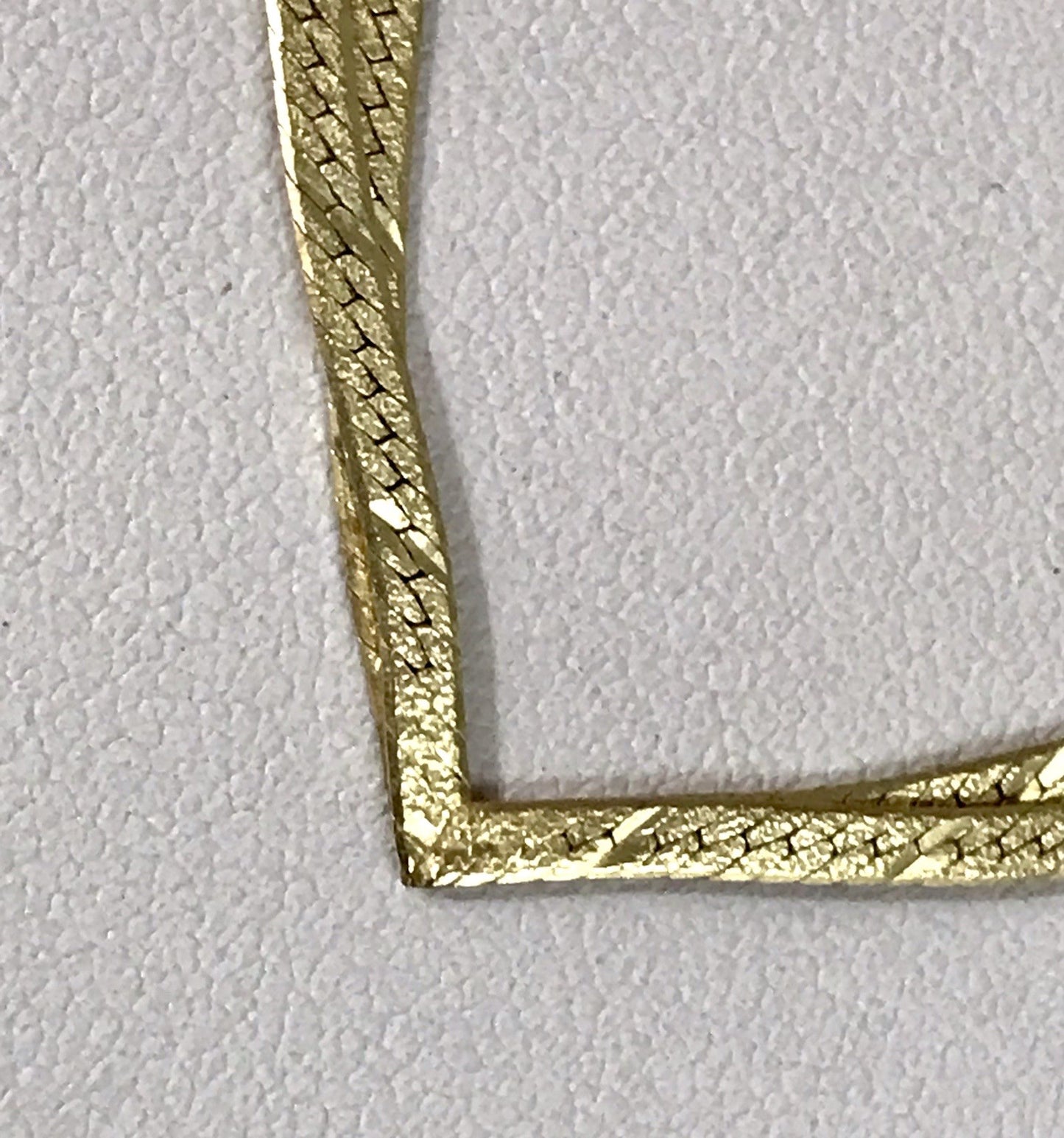 Alt Edel Vintage 925 Silber vergoldet Collier Halskette V-Form Schlangenmuster