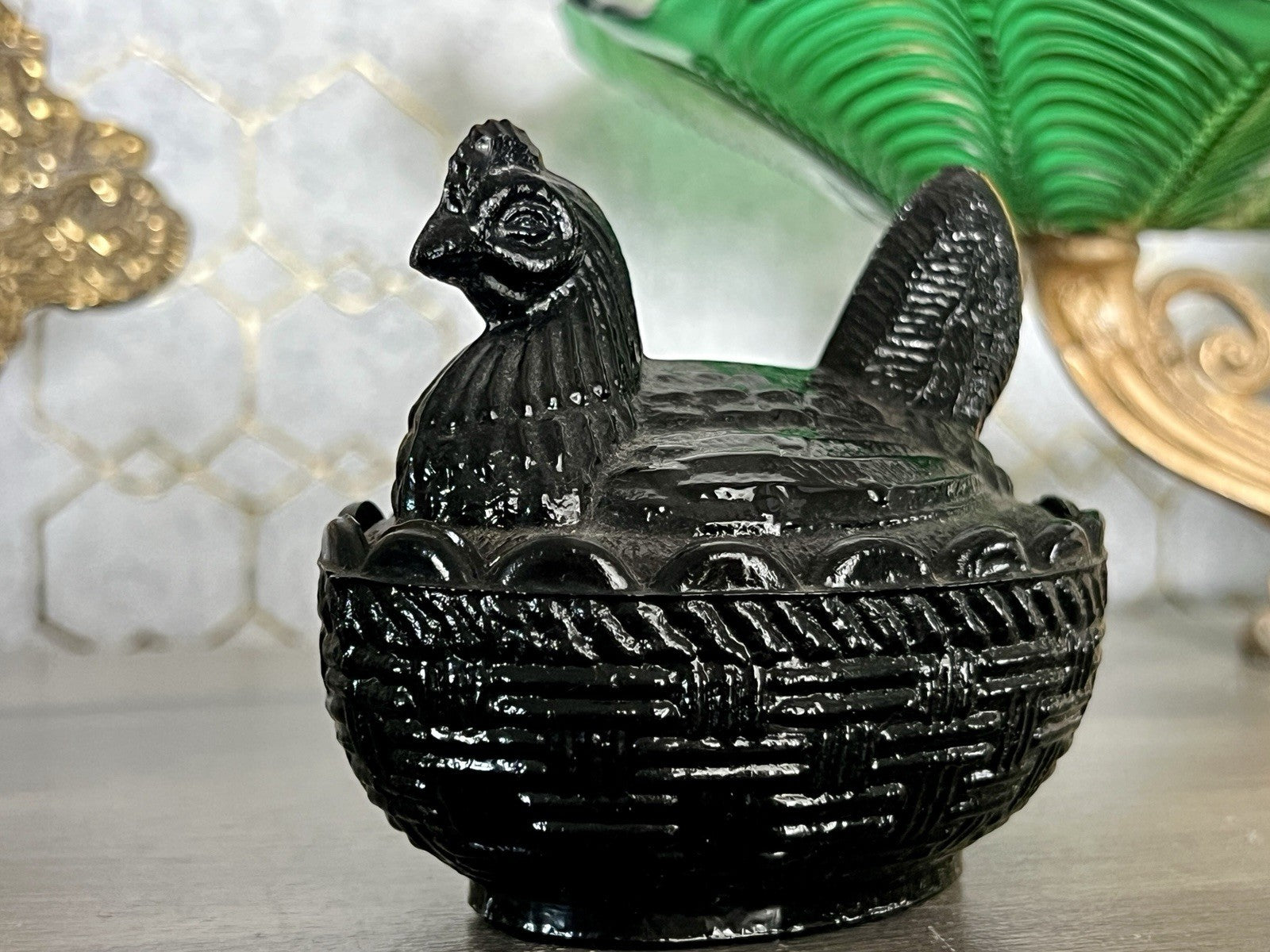 Antik Jugendstil Art Deco Glasdose Dose Deckeldose Pressglas Henne schwarz