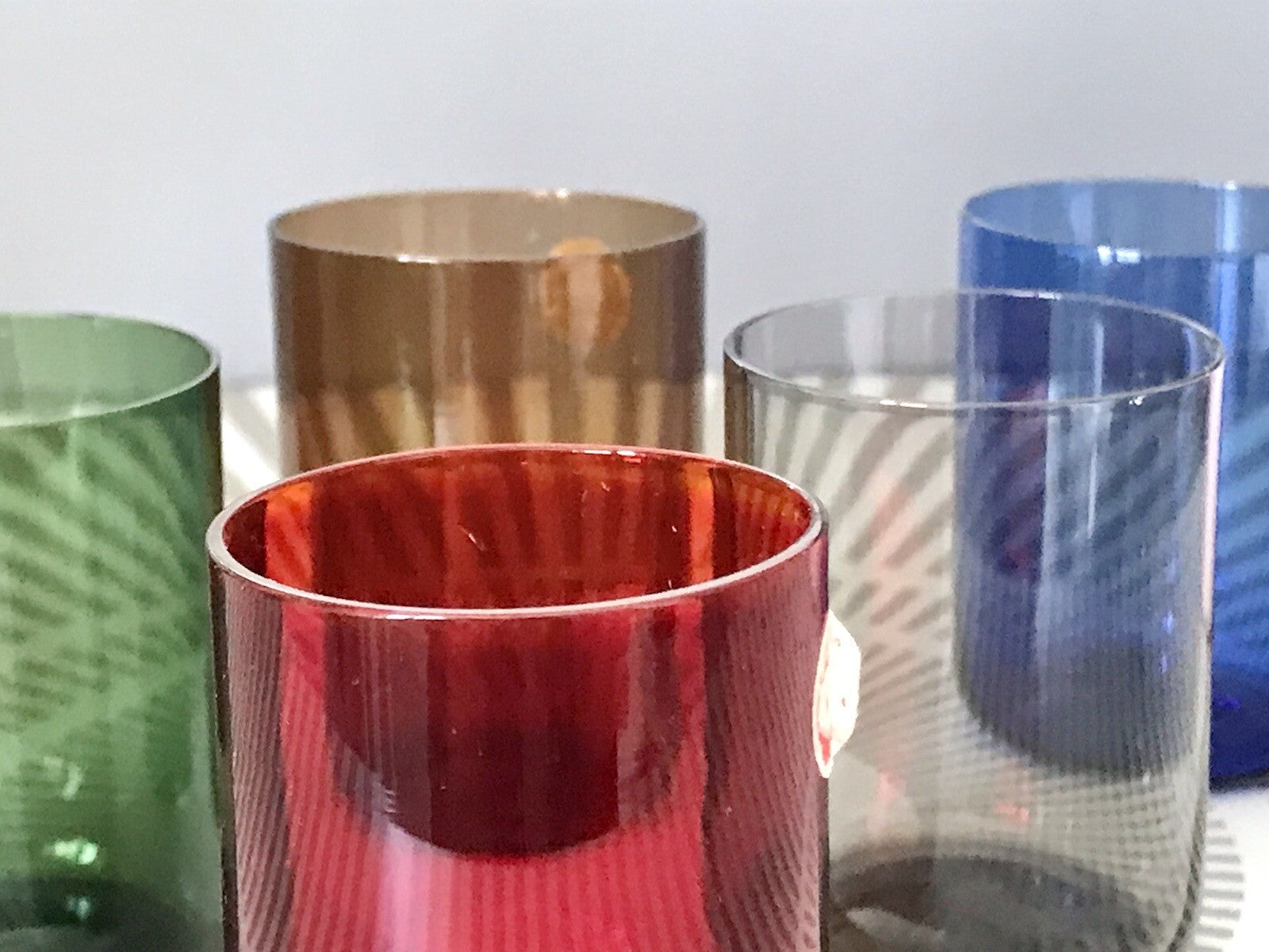 Vintage 60er Jahre 6 Schnapsgläser Gläser buntes Glas Rauchglas