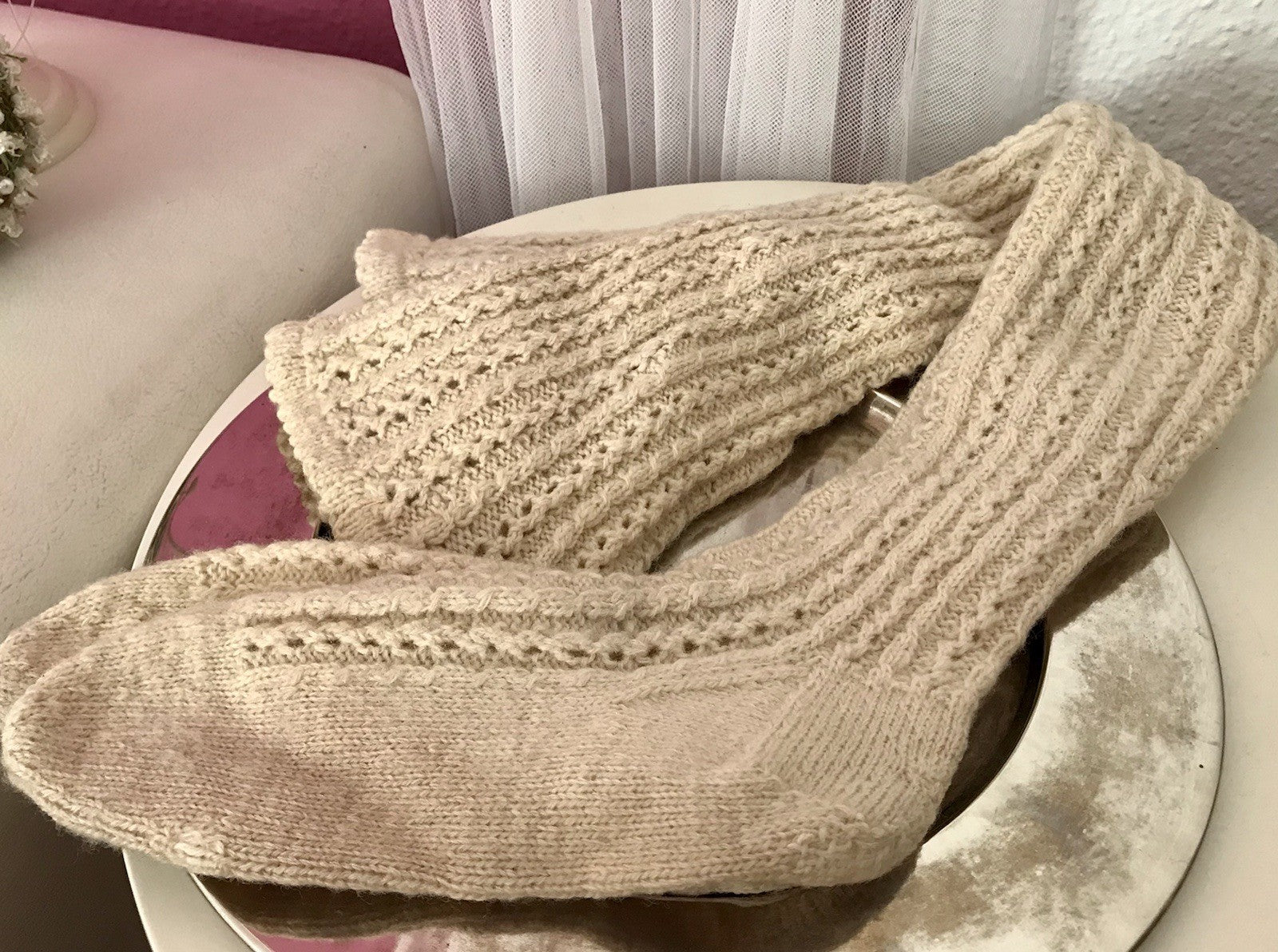 Antik Strümpfe Overkneestrümpfe Schaf-Wolle beige Trachten?