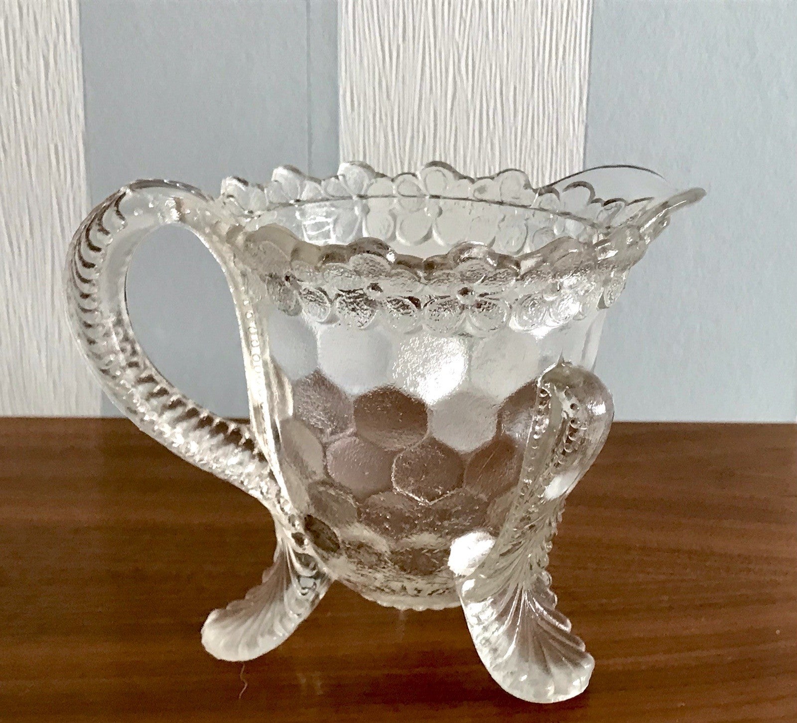 Antik Pressglas Sahnegießer Milchkännchen Kännchen Glas selten ungewöhnlich WOW