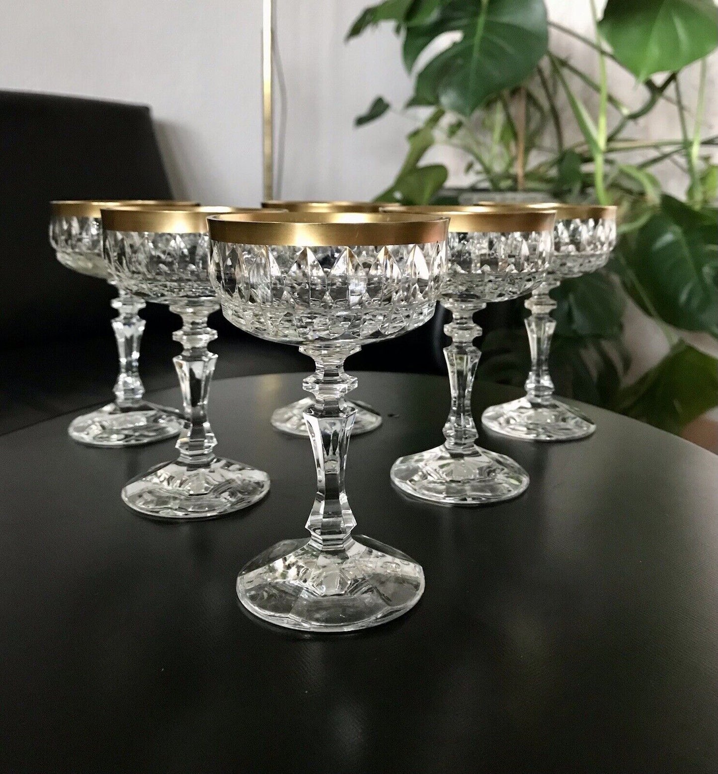 Vintage 12 EDEL Likörschalen Gläser Kristallglas Likörgläser Goldrand