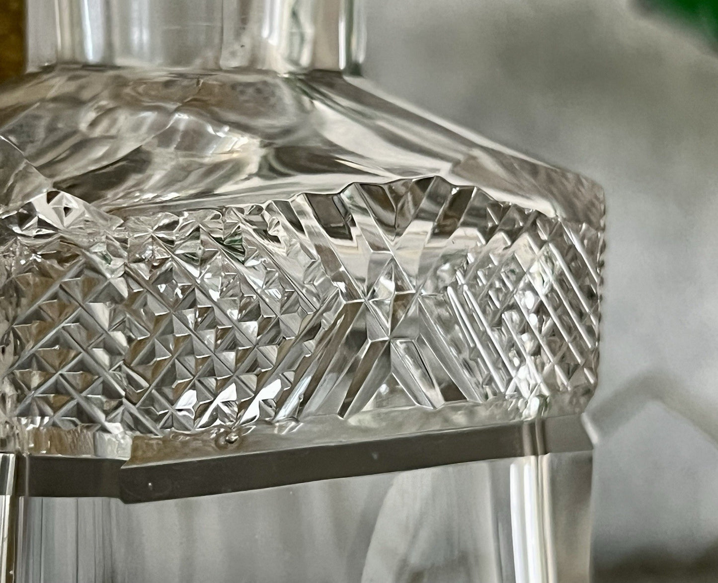 Antik Baccarat 1x Flakon Parfüm kleine Glaskaraffe Schnitt Bleikristall