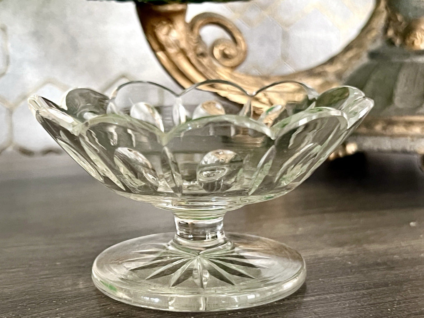 Antik Biedermeier kleine Fußschale Schale Glasschale um 1850 Oliven