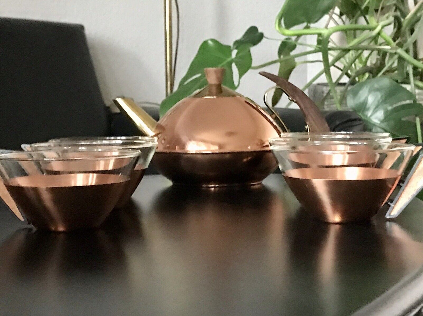 Vintage 60er 6x Teeglashalter mit Glaseinsätzen & Kanne Kupfer Teak