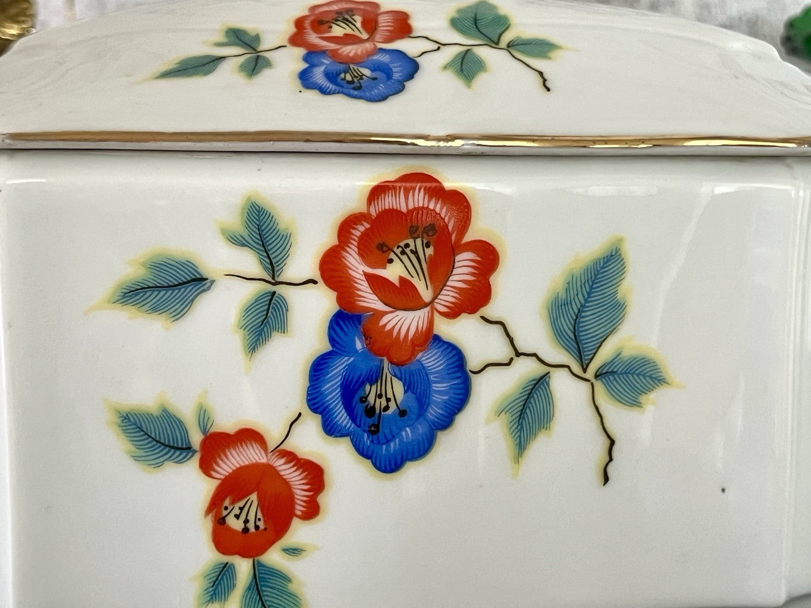 Antik Art Déco Porzellan Dose Deckeldose Schatulle Bonboniere gestempelt R Krone