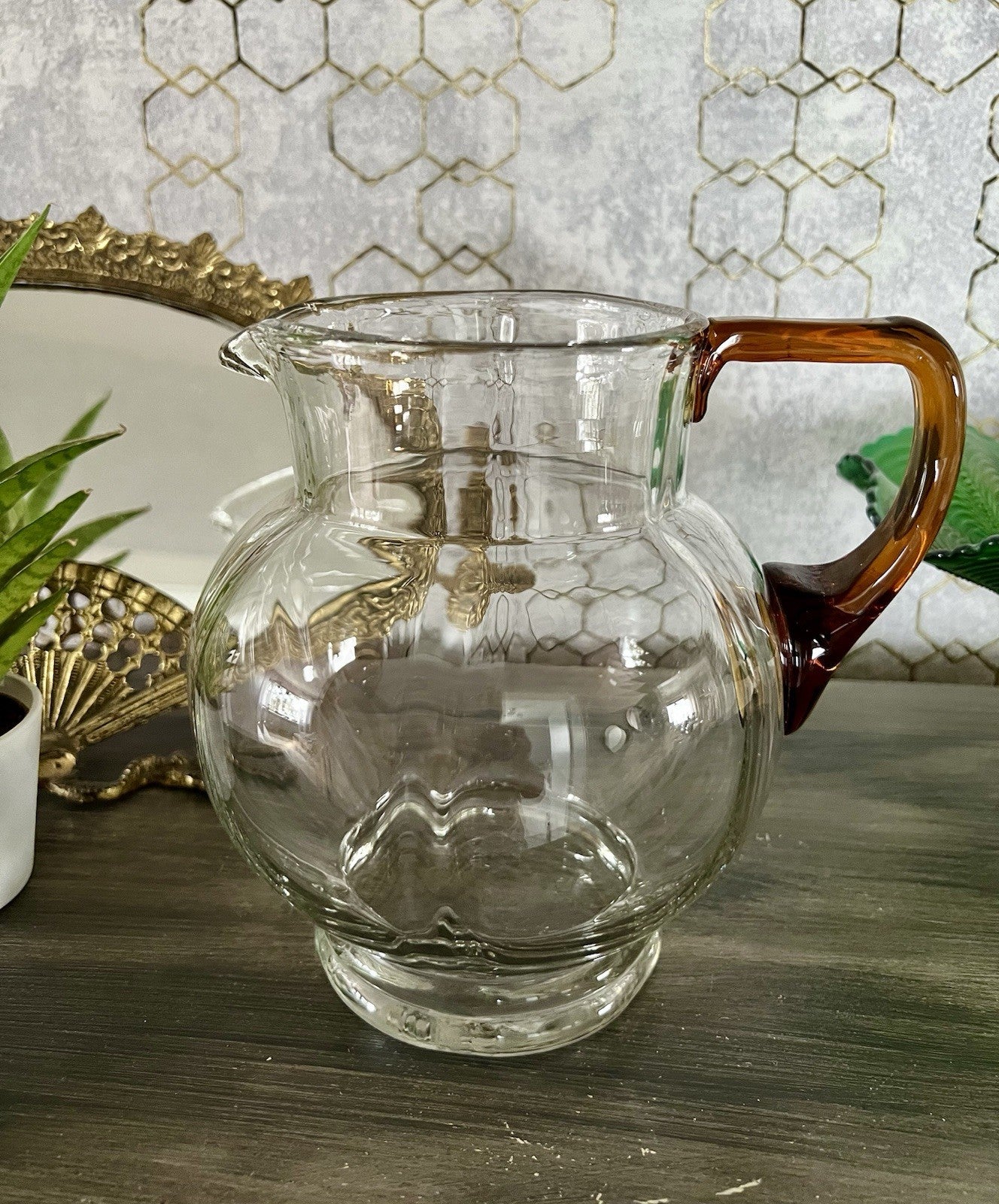 Antik Art Déco Kanne Krug Glaskrug Karaffe Glas mundgeblasen Farblos & gelb