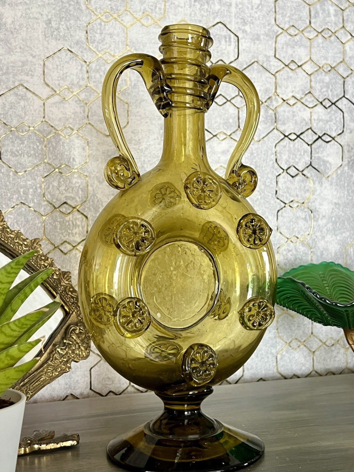 Antik Krug Karaffe Kanne Glas mundgeblasen Waldglas Nuppen FadenAuflagen ~1870