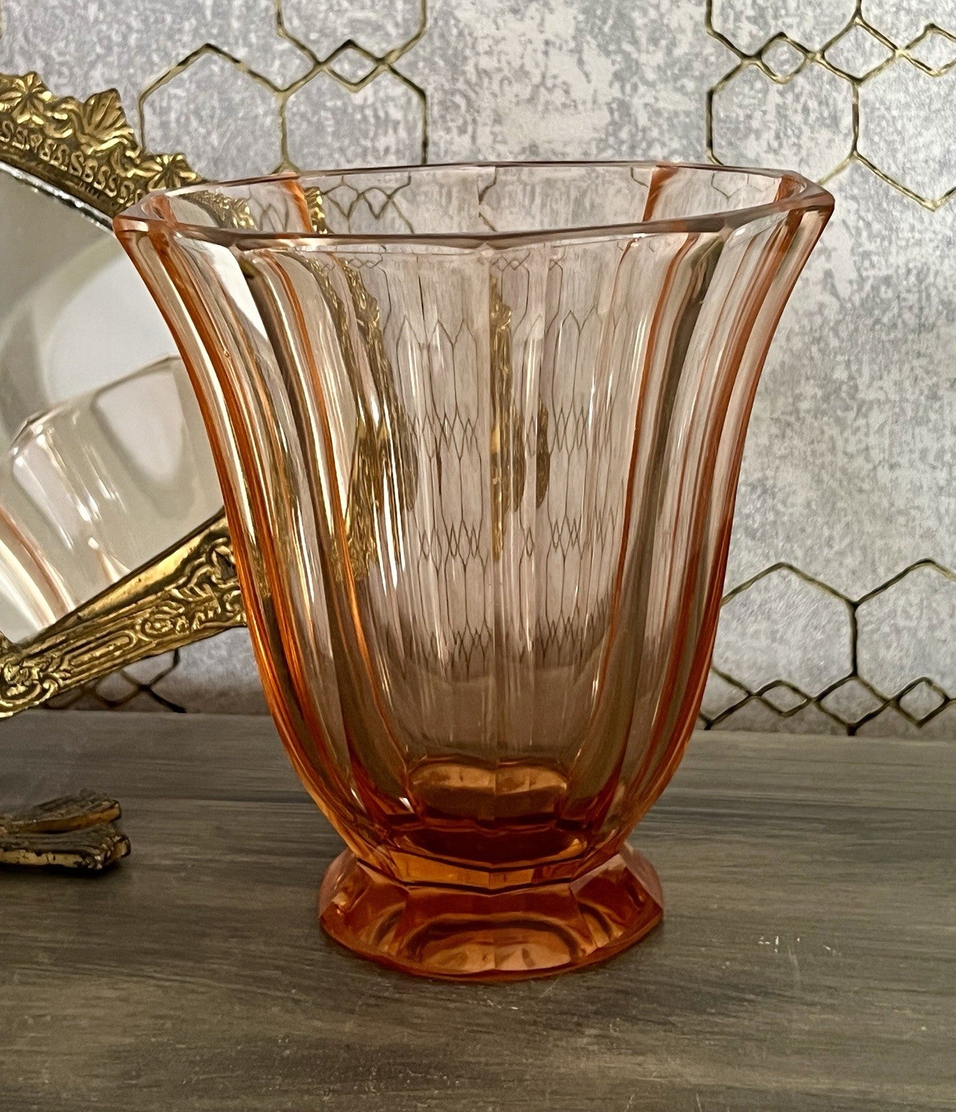 Antik Art Déco Vase Glasvase geschliffen rosa Rosalin Glas