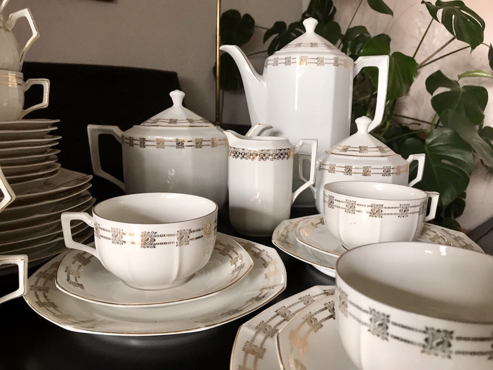 Antik Art Déco Porzellan 11 Personen Kaffeeservice EDEL Goldrand Golddekor