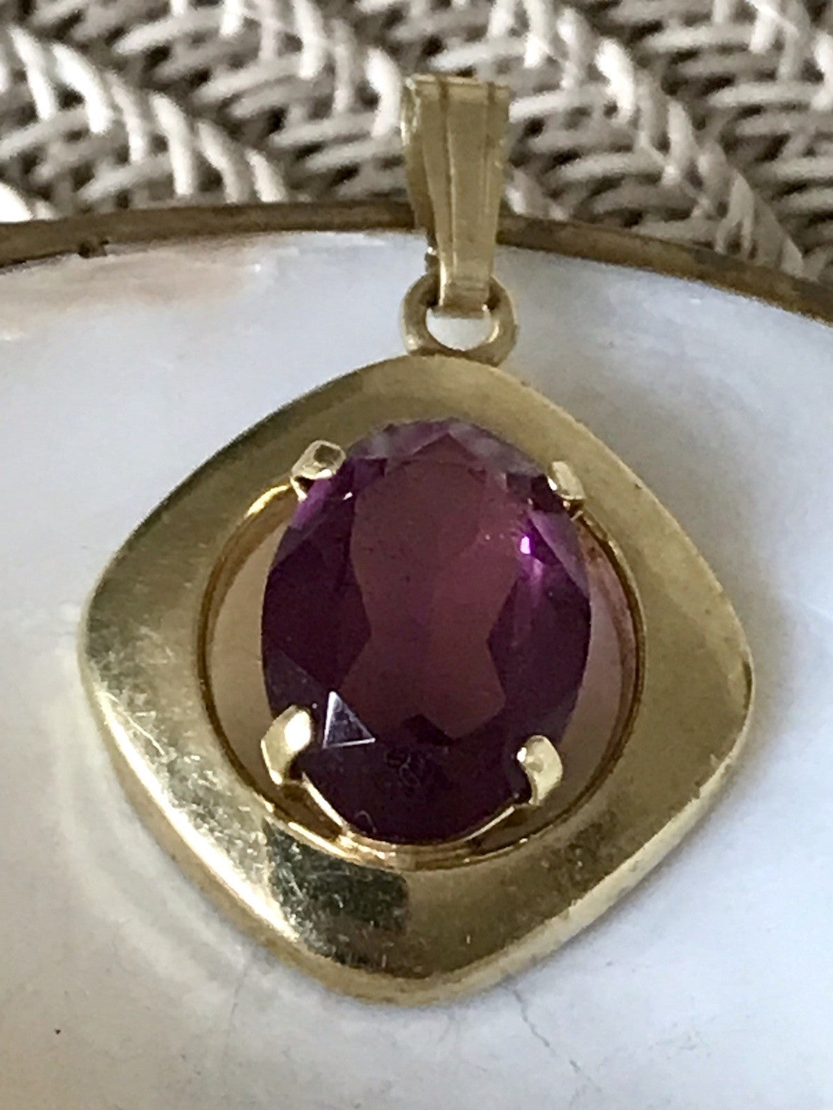 Vintage Designer Anhänger lila Stein Amethyst? Amerik. Doublè vergoldet