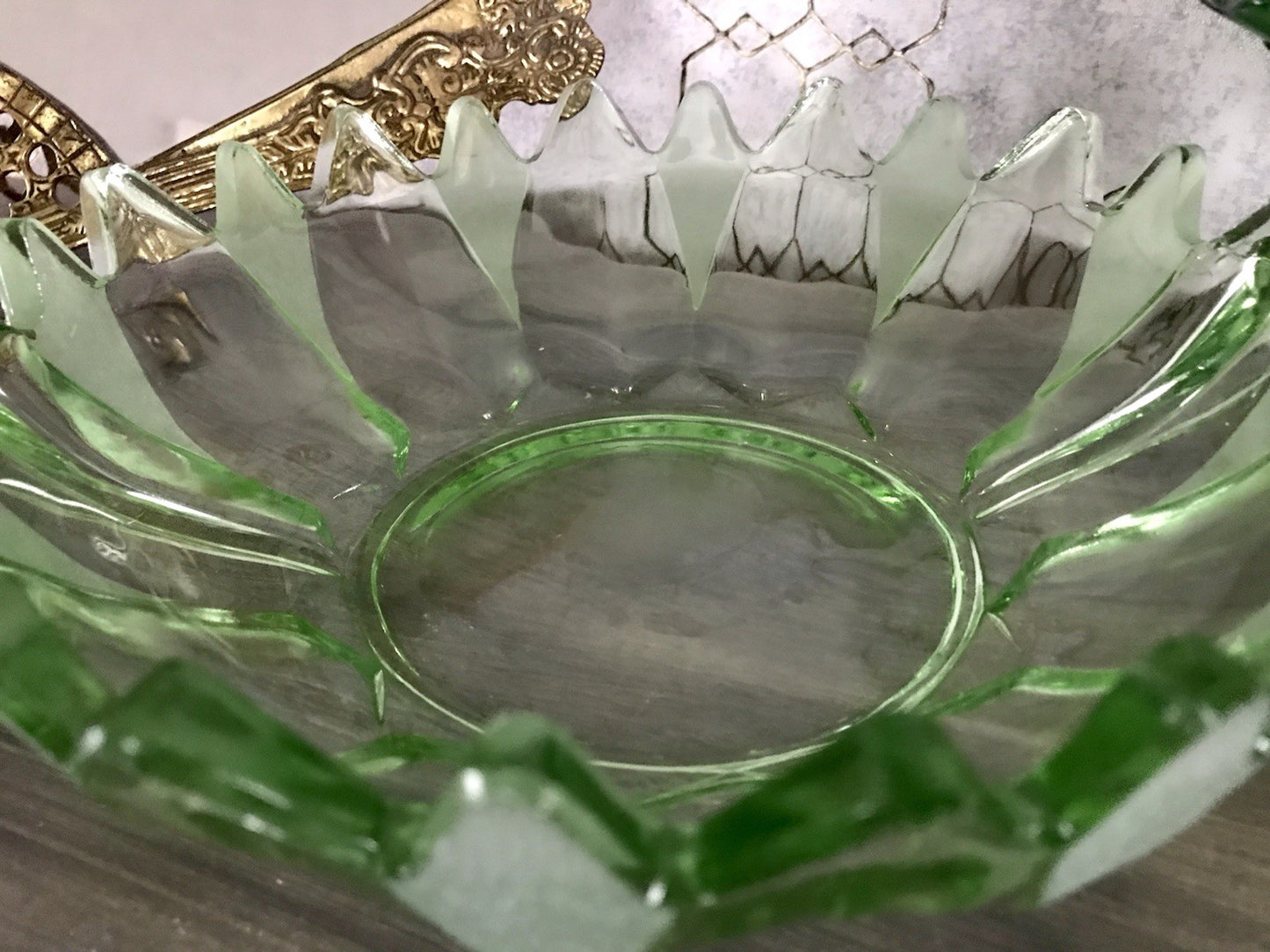 Antik Set grün Dessert Kompott Eis Schale 5x Schälchen Pressglas Art Déco Griffe
