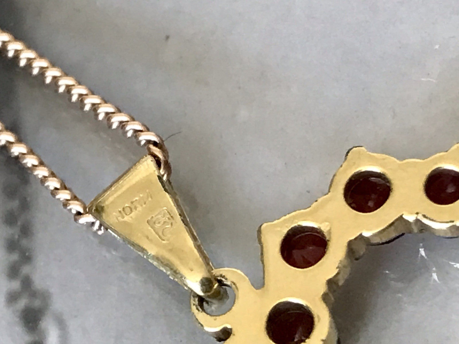 Antik Herz Anhänger 250er Gold Normgold Granate Granatschmuck Kettenanhänger