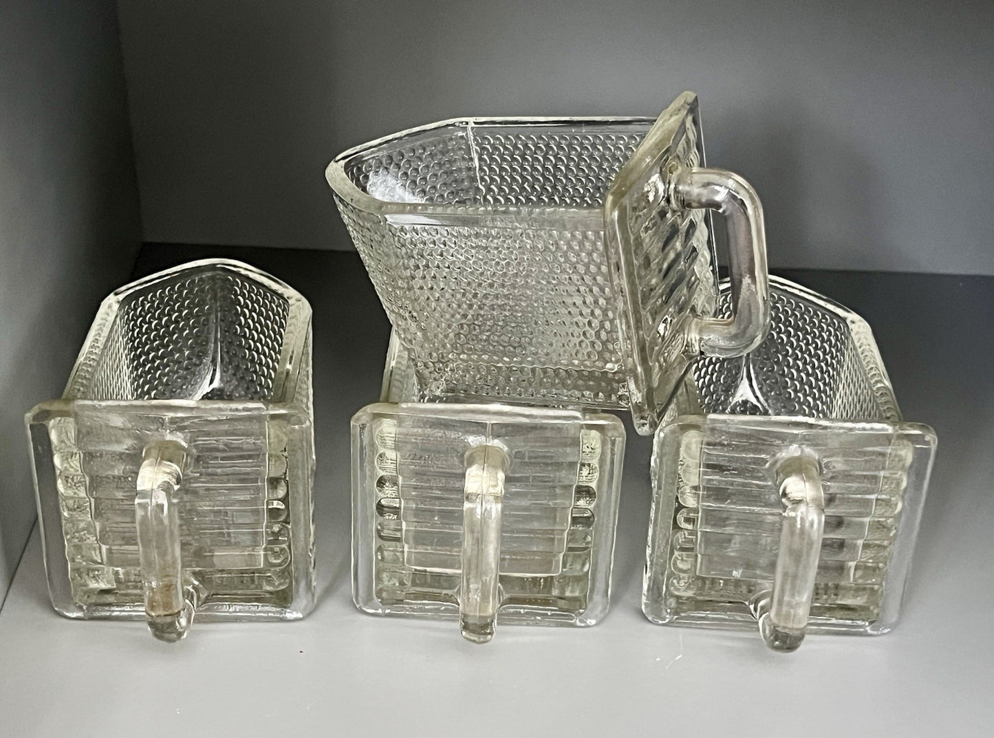 Antik Art Déco 4 Glas Schütten Pressglas von Gerrix