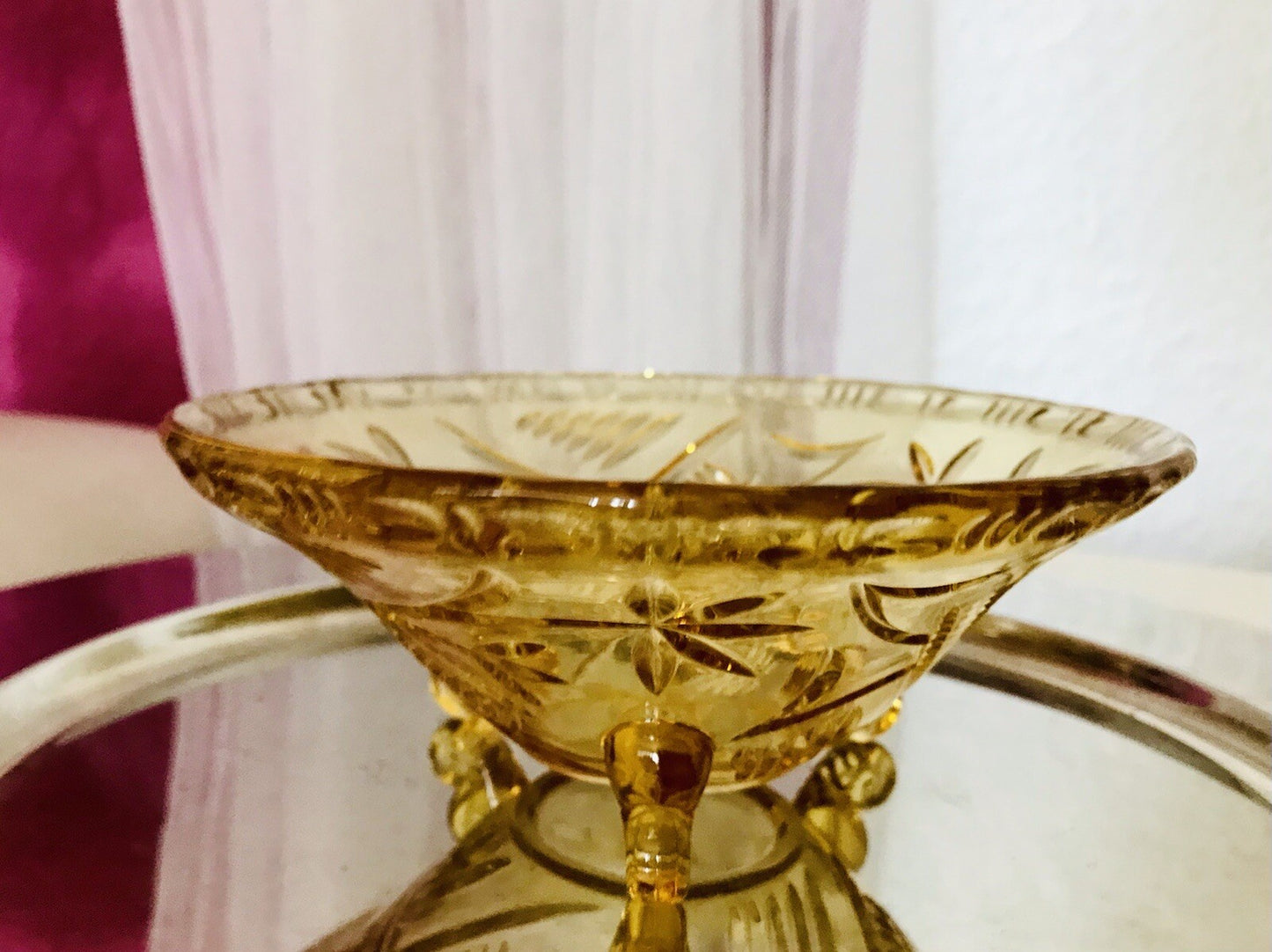 Antik gelb Art Déco Schale Pressglas Glasschale 3füßig So Schön!