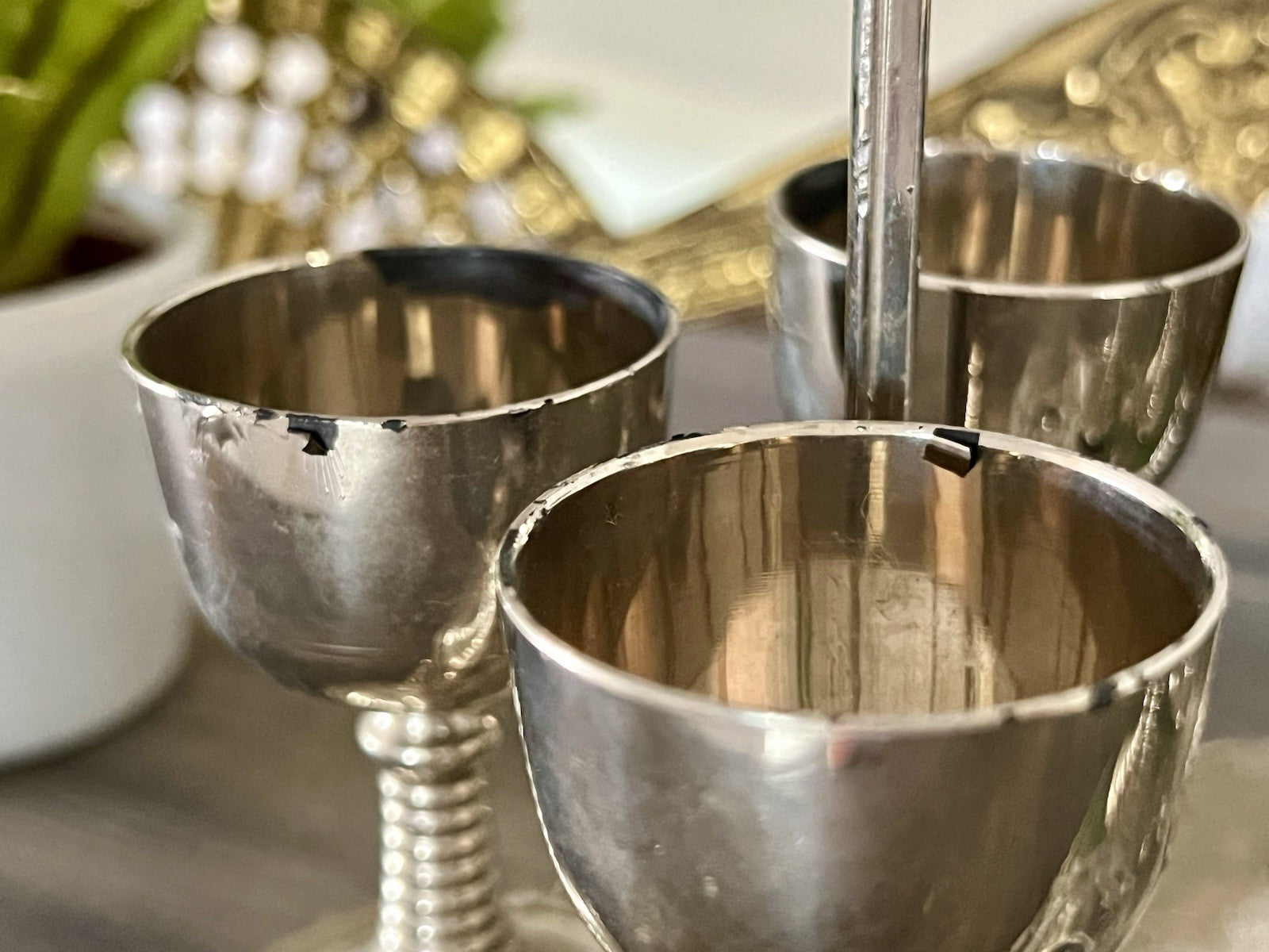 Antik Menage Eiermenage Frühstück Metallmontur Glaseinsatz 6 Eierbecher