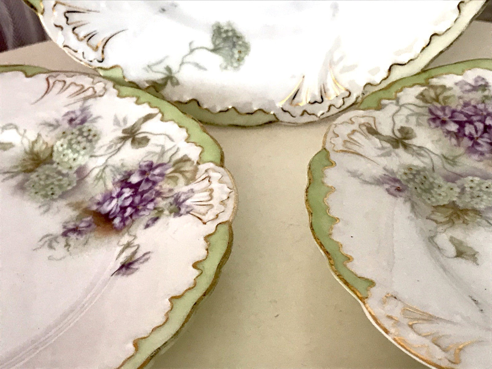 Antik 4 Dessert Kuchen Teller Jugendstil Blumen Muster Jäger&Co Kuchenteller