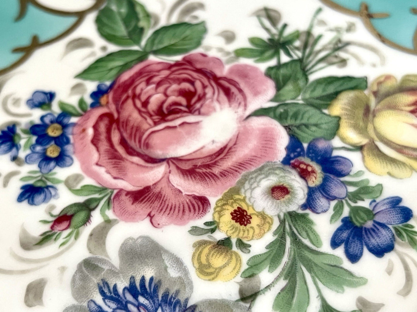 Antik  Alt Porzellan Tablett türkis rund Blumen Golddekor
