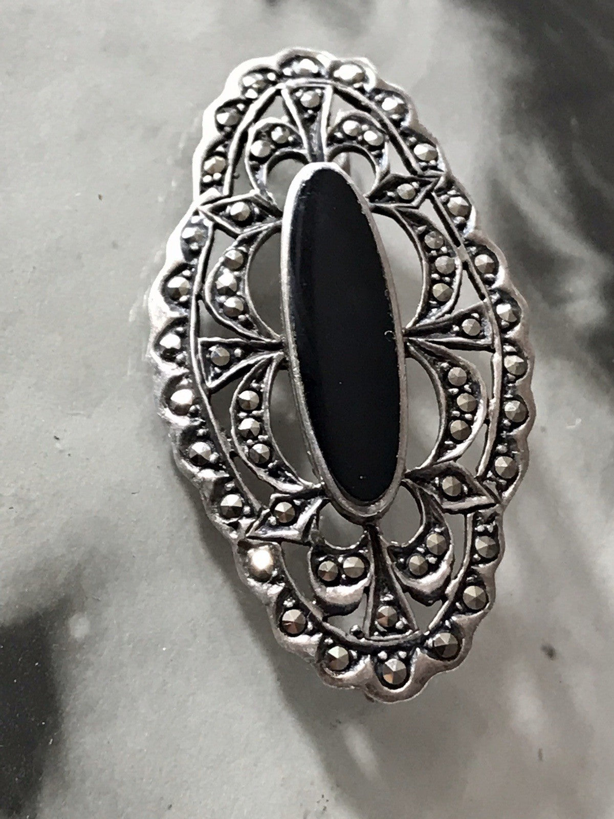 Antik Art Déco Edel Silber 925er Markasiten Onyx Edel Brosche