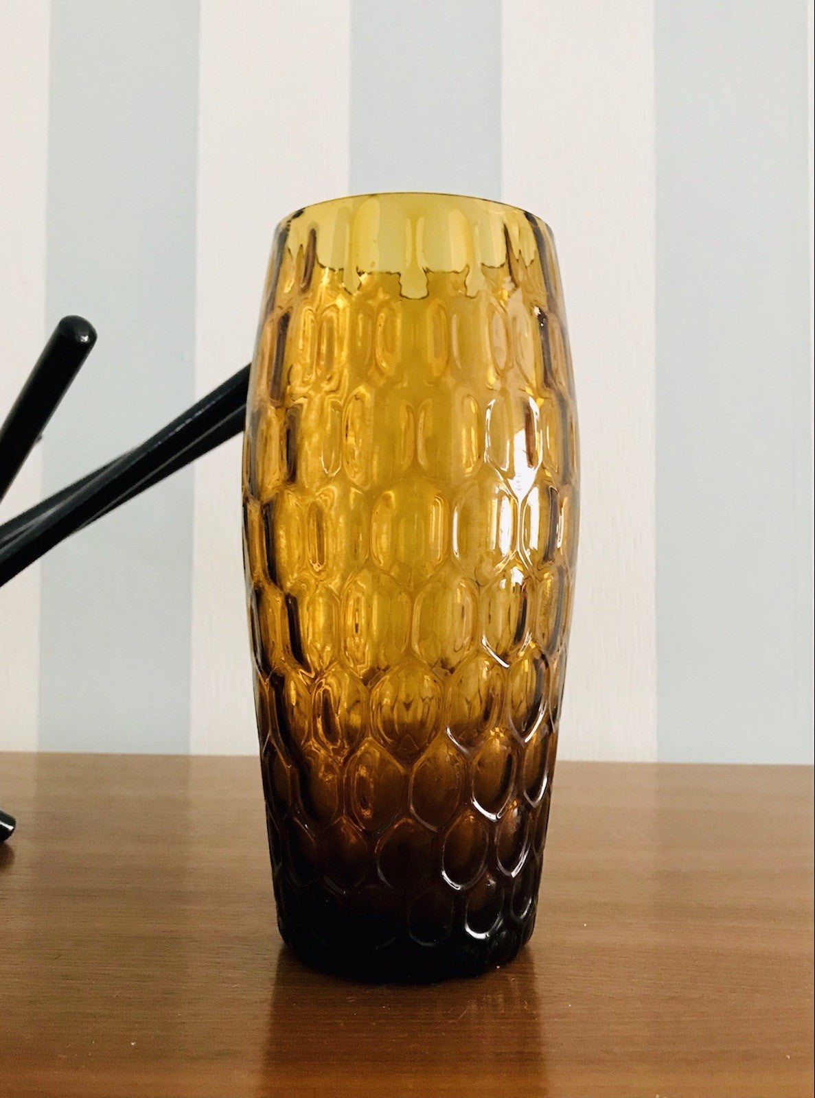 Vintage 60er Jahre MCM Glasvase Vase Glas Design Bernstein gelb Wabenmuster