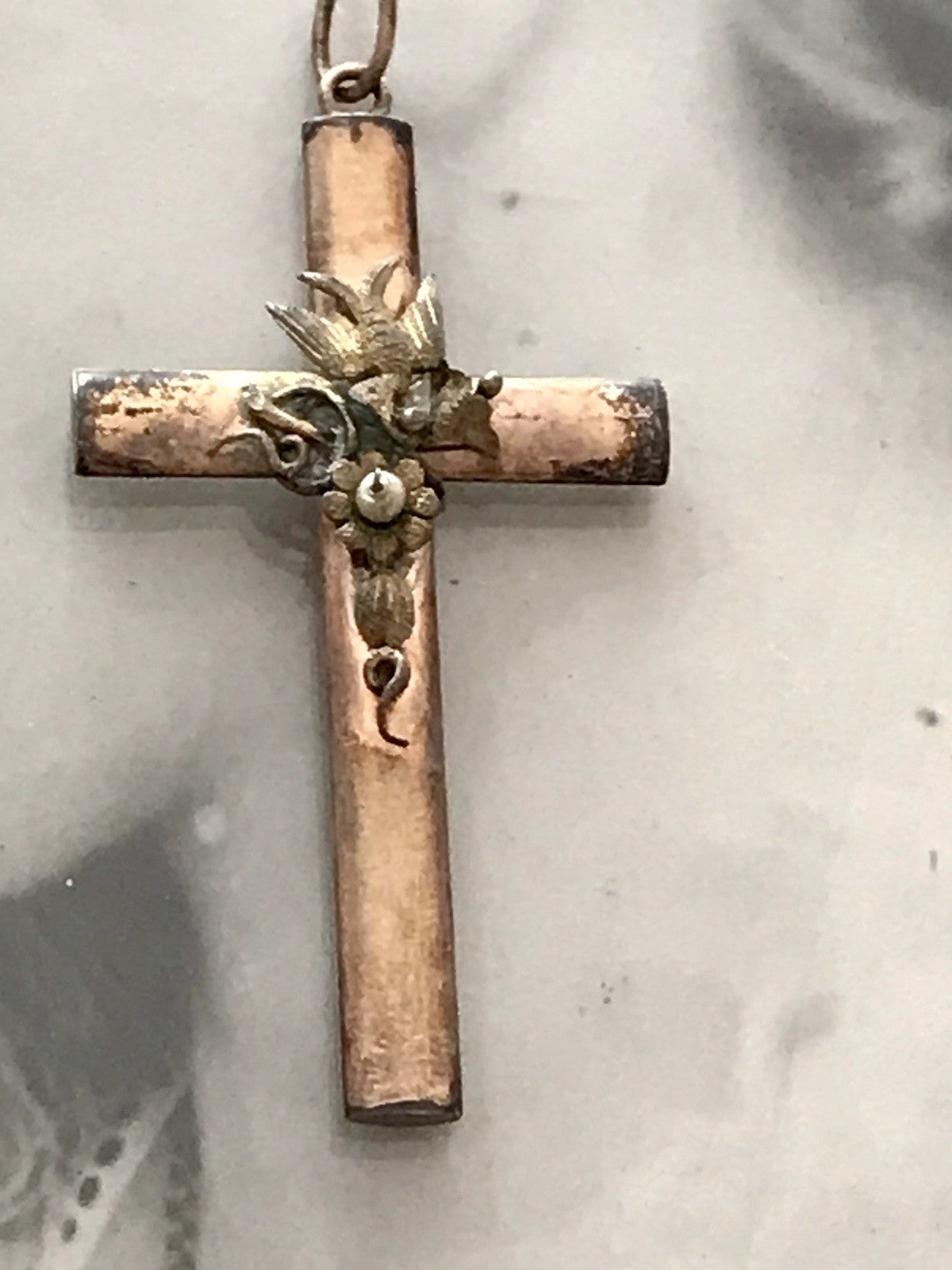 Antik Kettenanhänger  Anhänger Schaumgold? Walzgold? gold Doublè? Kreuz Perle