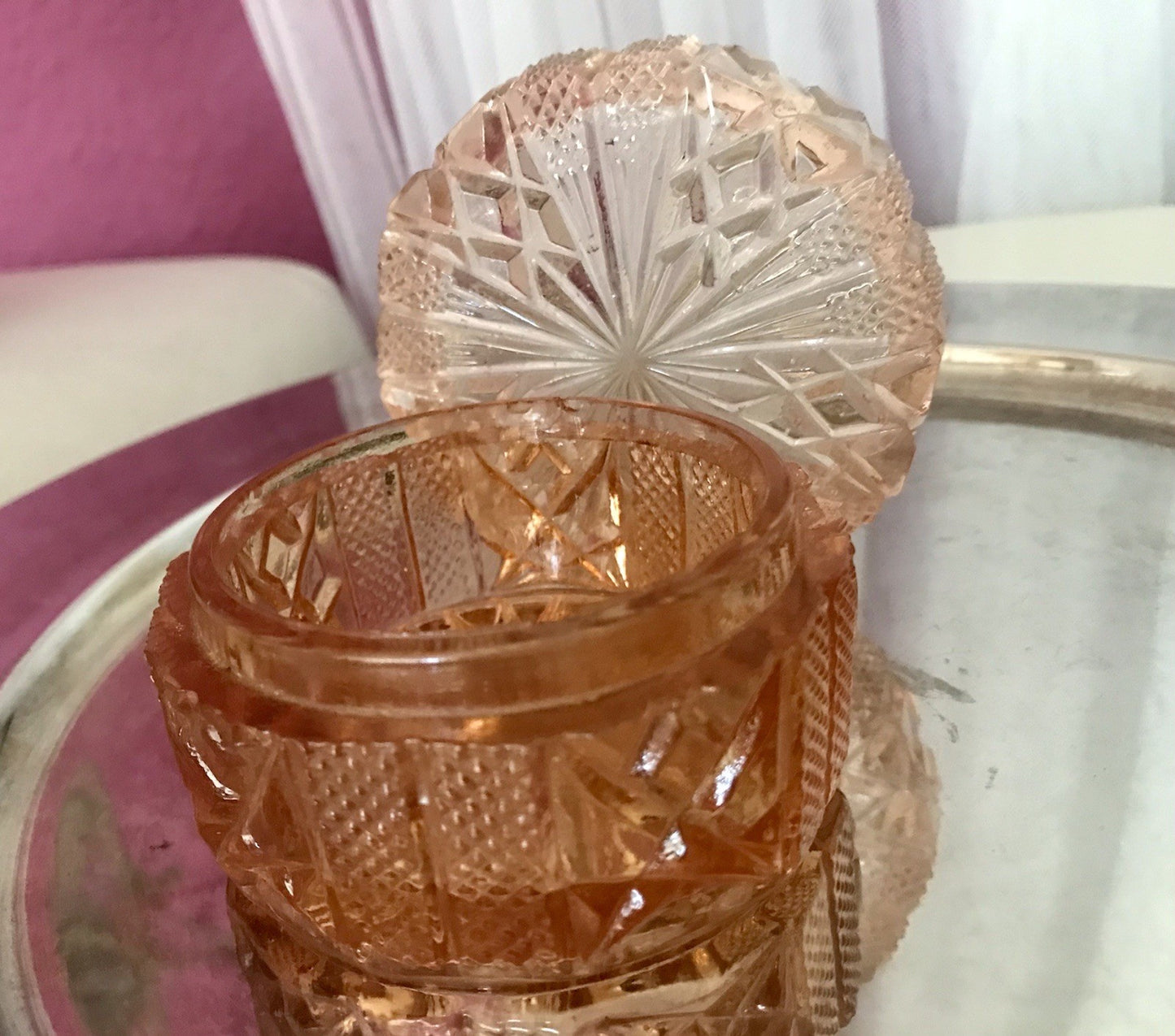 Antik Art Déco Dose Deckeldose Zierdose Pressglas Rosalin rosa Glas