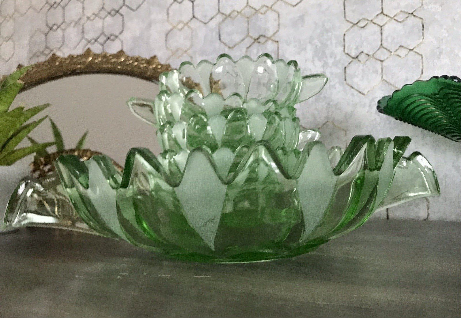 Antik Set grün Dessert Kompott Eis Schale 5x Schälchen Pressglas Art Déco Griffe