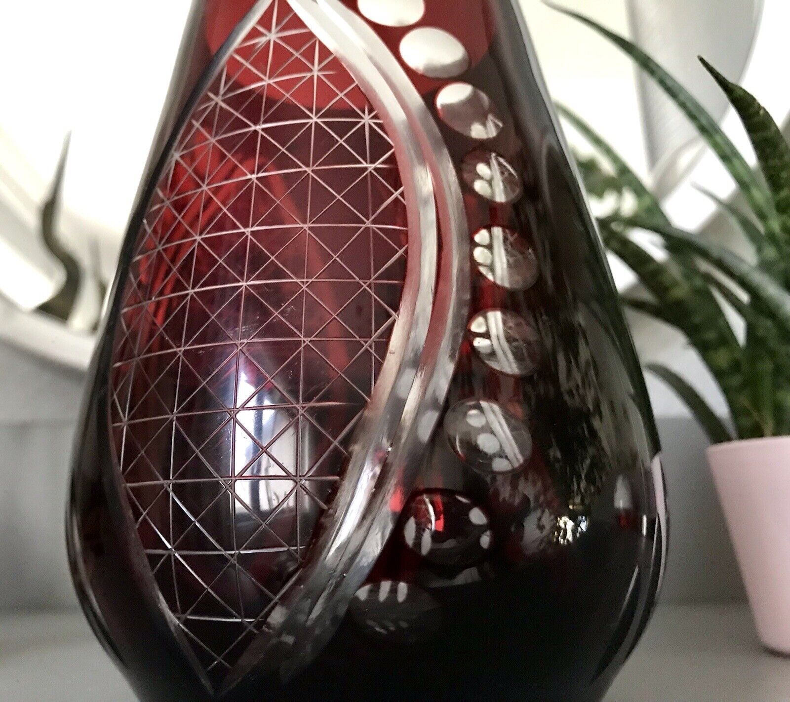 Antik alt Art Déco rubin rot geschliffen Überfangglas Vase Glasvase geschliffen