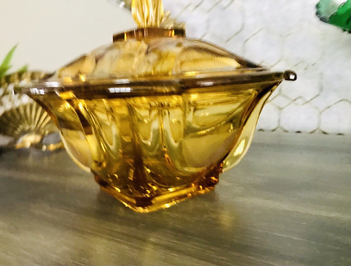 Antik Art Déco Dose Glasdose Pressglas Bernstein Gelb Amber