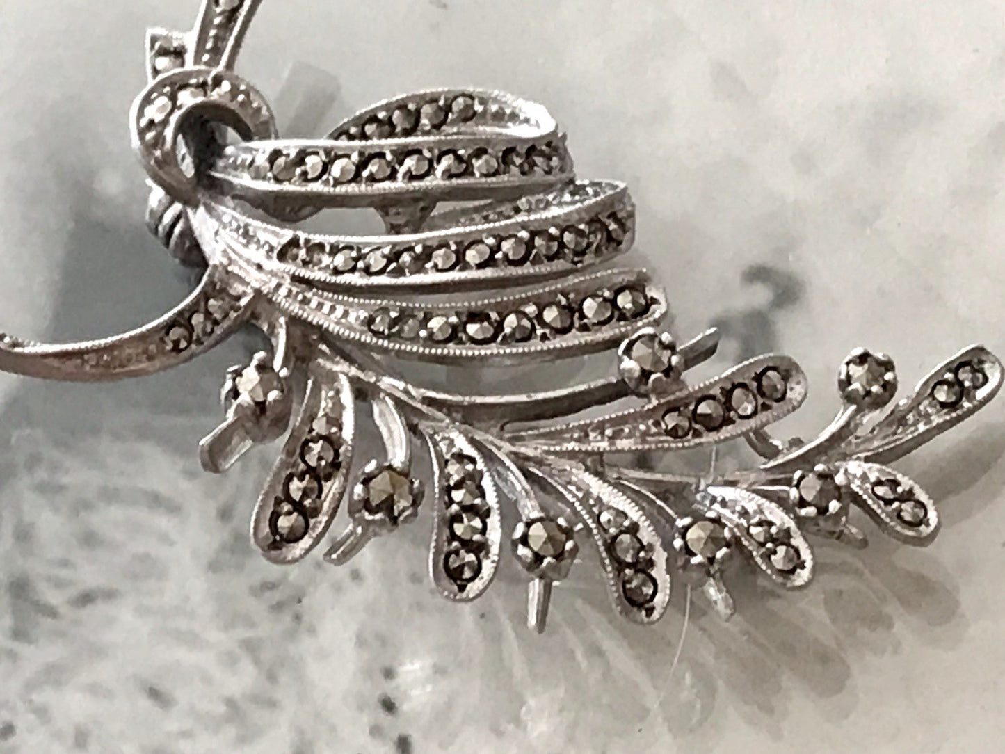 Antik Art Déco Edel prachtvoll Brosche Silber 835 Markasite