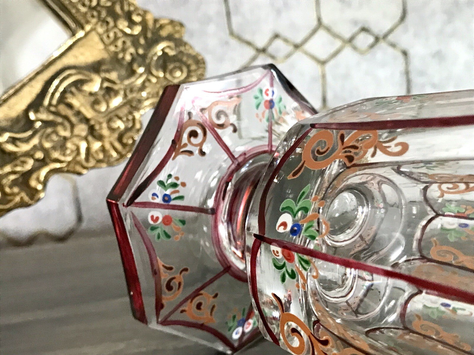 Antikisiert Replik Böhmisch Biedermeier Email-Malerei Glas Fußbecher bemalt