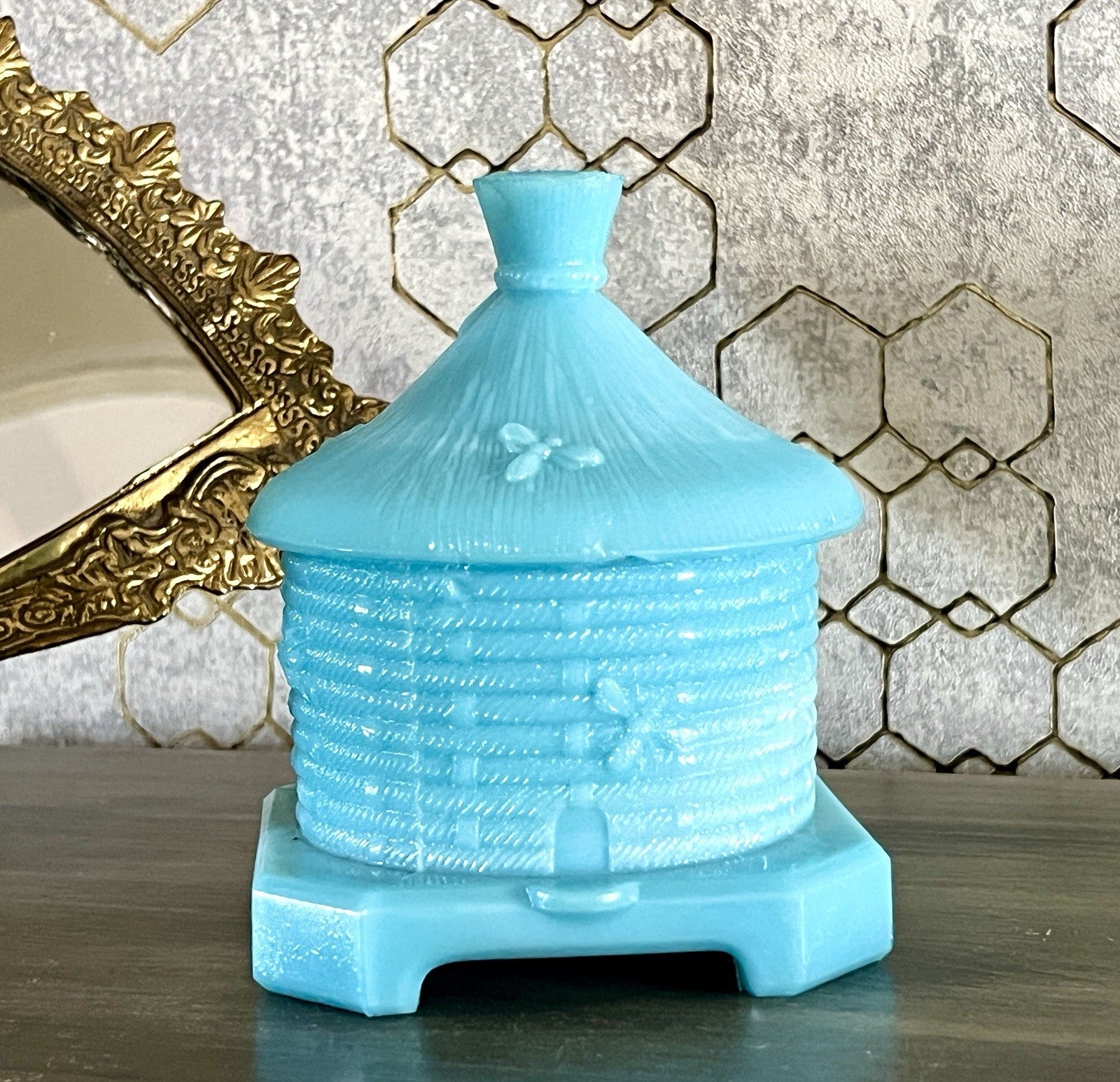 Antik Portieux 1900 Bienenstock Glasdose Dose Opalglas Deckeldose blau Pressglas