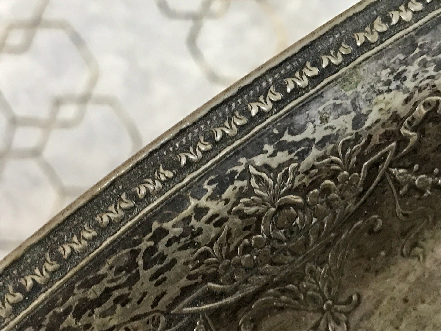 Antik Schale versilbert Art Nouveau Jugendstil  um 1900 oval Handhaben Relief