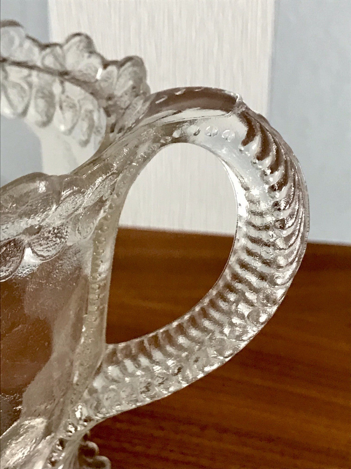 Antik Pressglas Sahnegießer Milchkännchen Kännchen Glas selten ungewöhnlich WOW