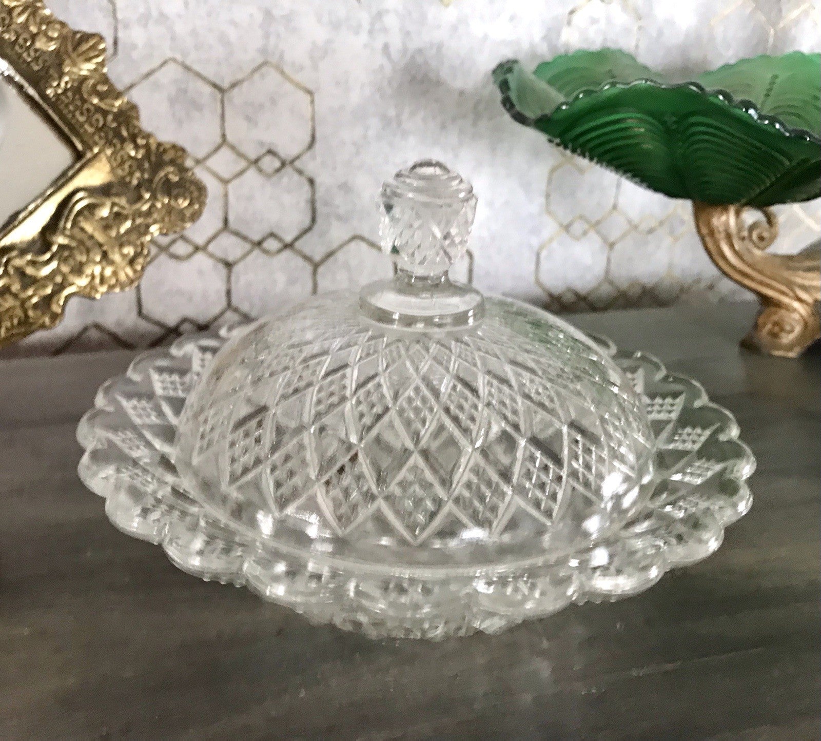 Antik Art Déco Glas Pressglas Butterdose Wunderschön!