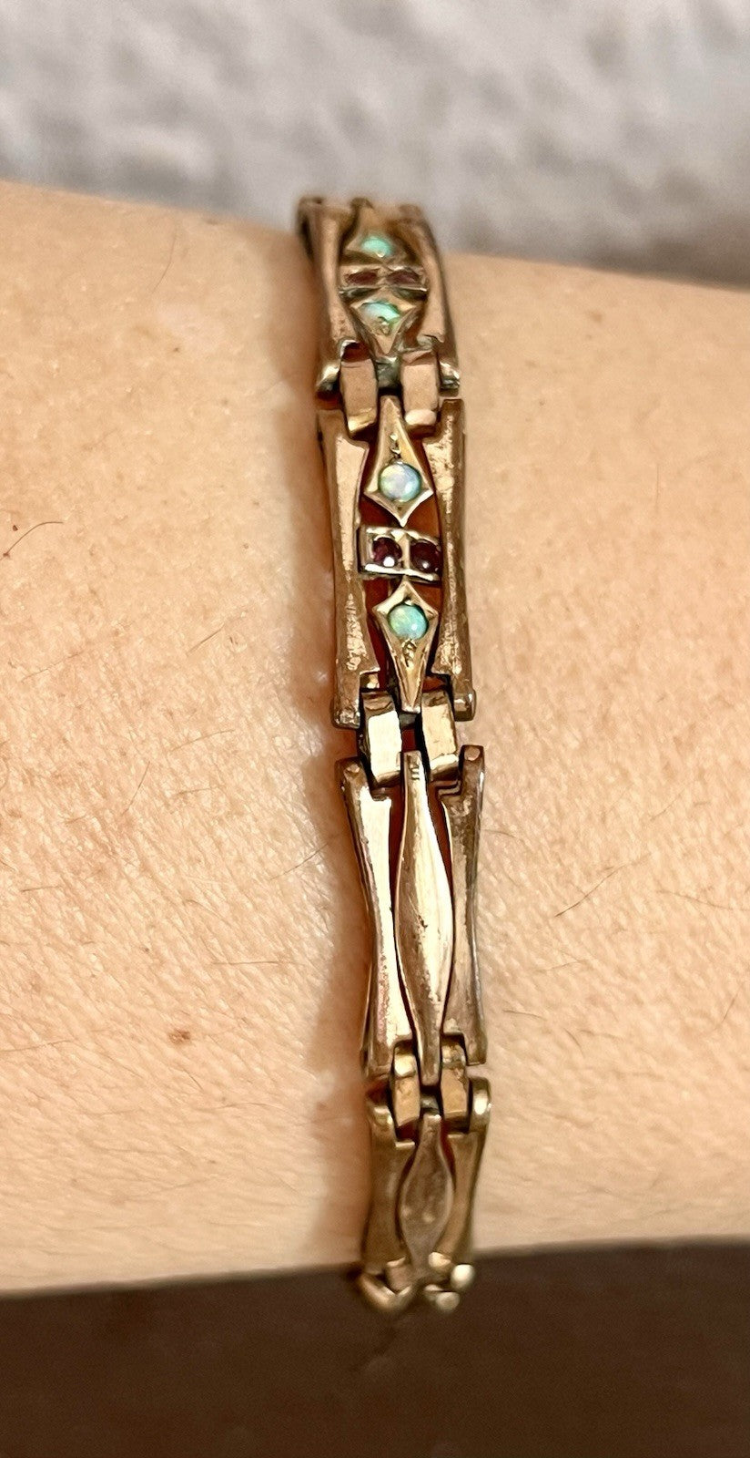 Antik Jugendstil -1900 Glieder- Armband opalisierende Steine vergoldet